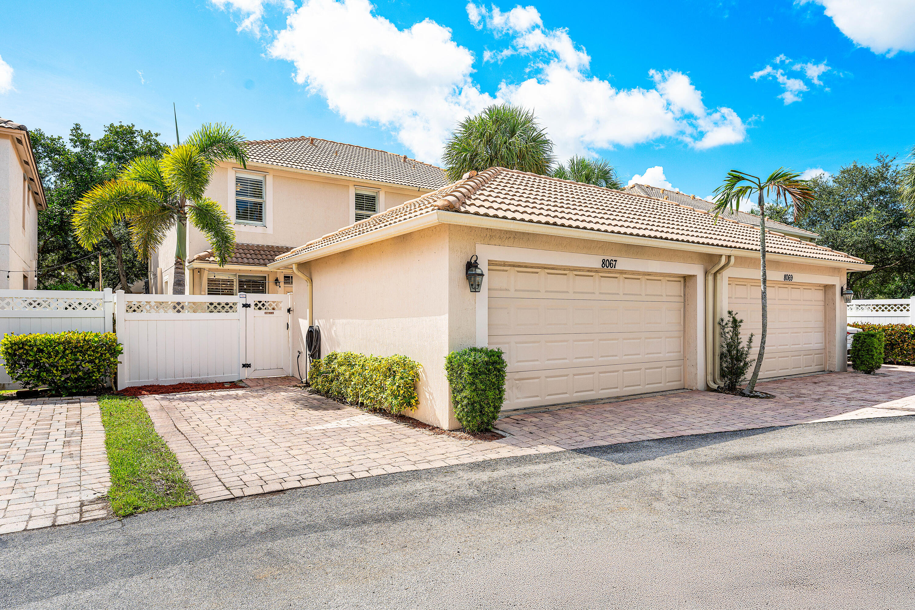 8067 Murano Circle