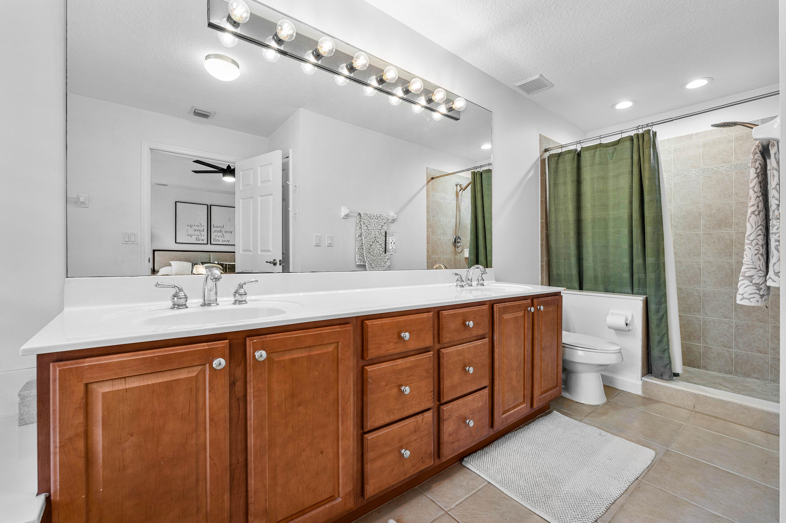 8067 Murano Circle