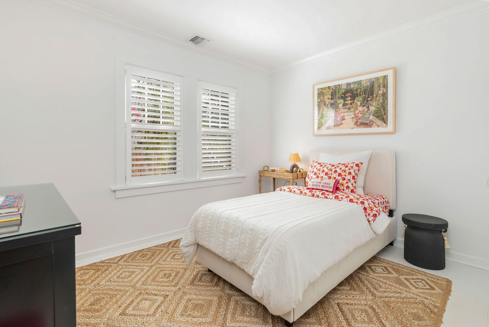 827 Ardmore Road