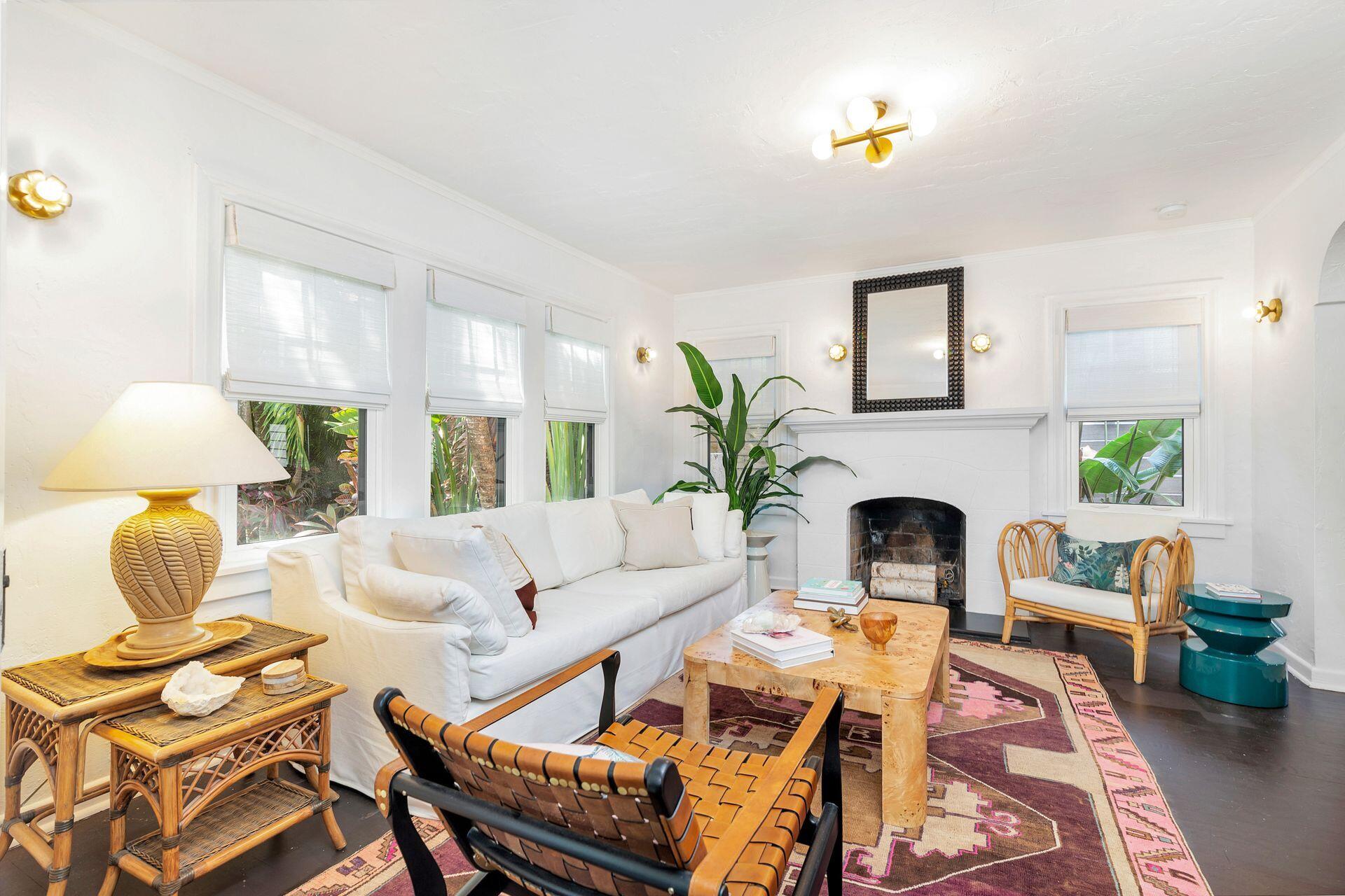 827 Ardmore Road
