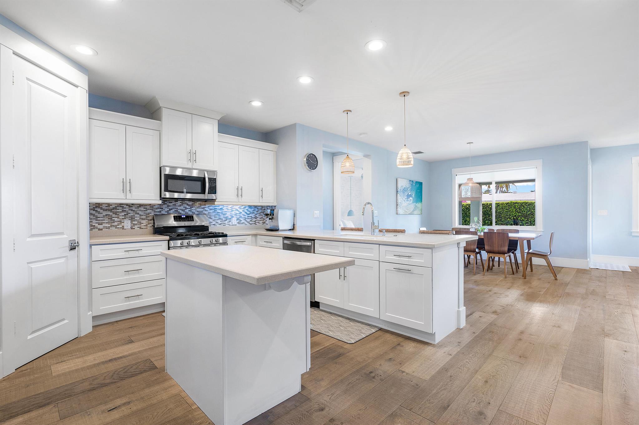 1420 High Ridge Road