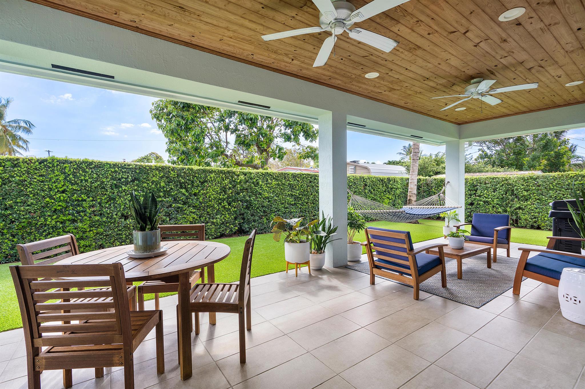 1420 High Ridge Road