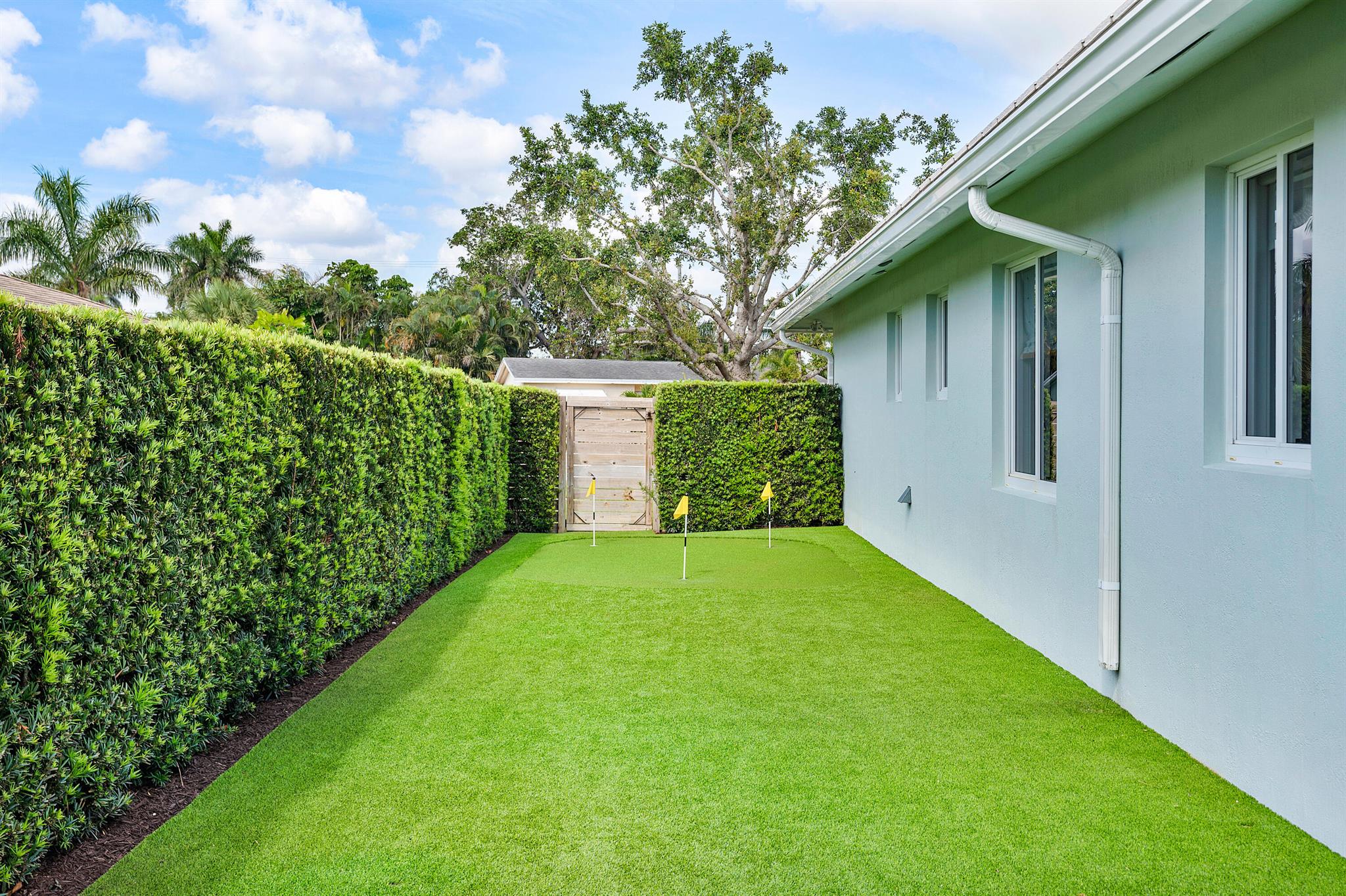 1420 High Ridge Road