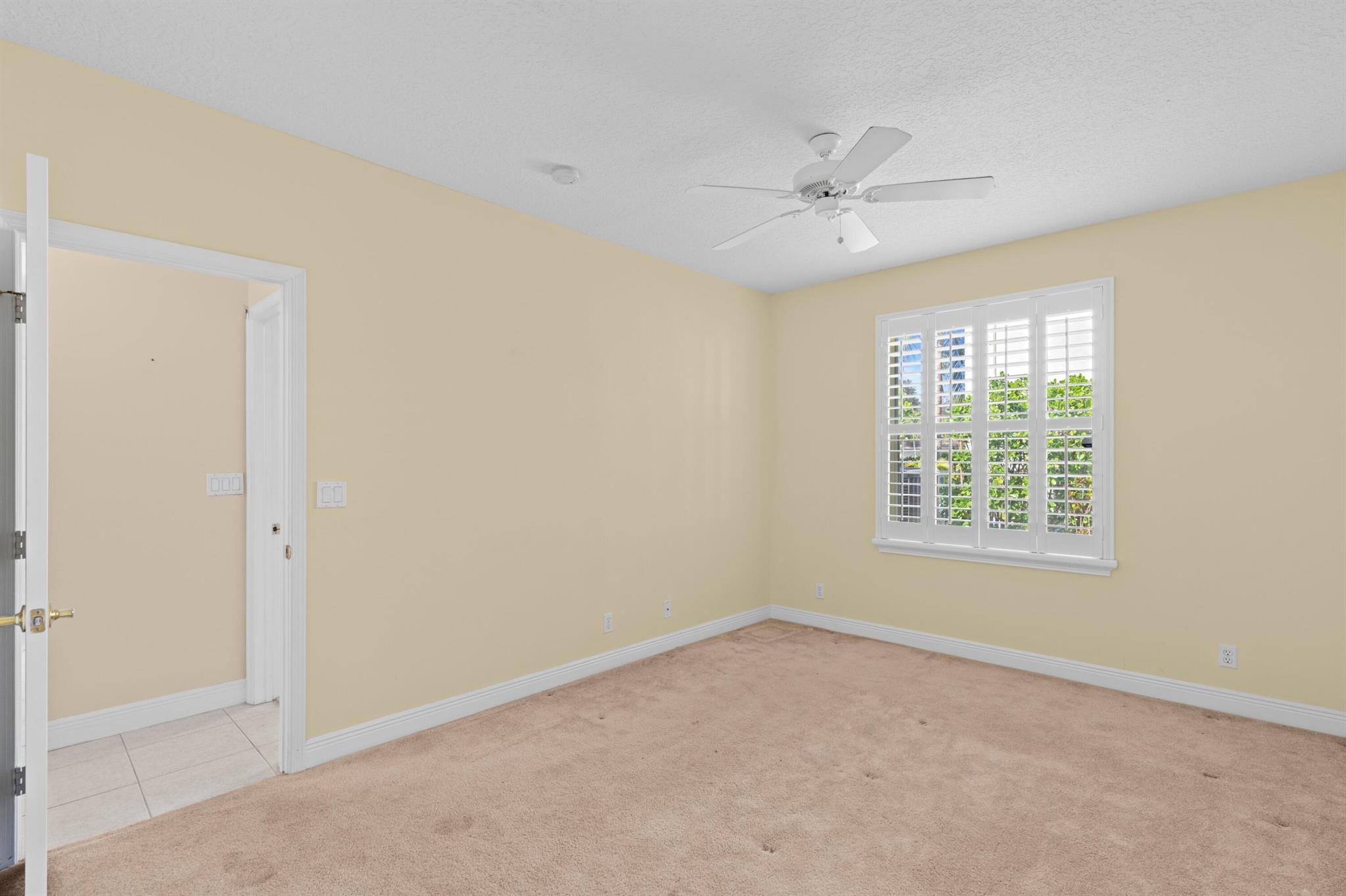 255 N Spoonbill Lane N