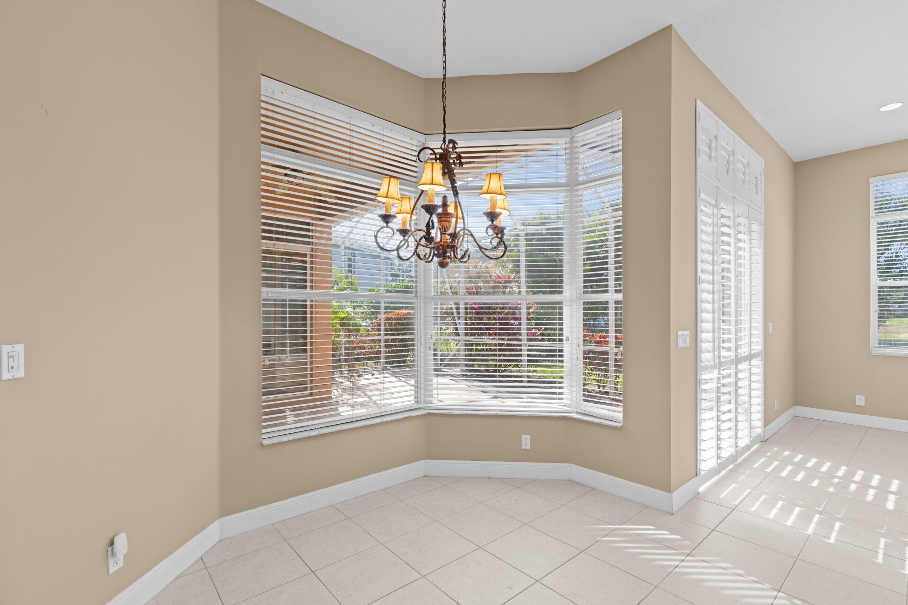 255 N Spoonbill Lane N