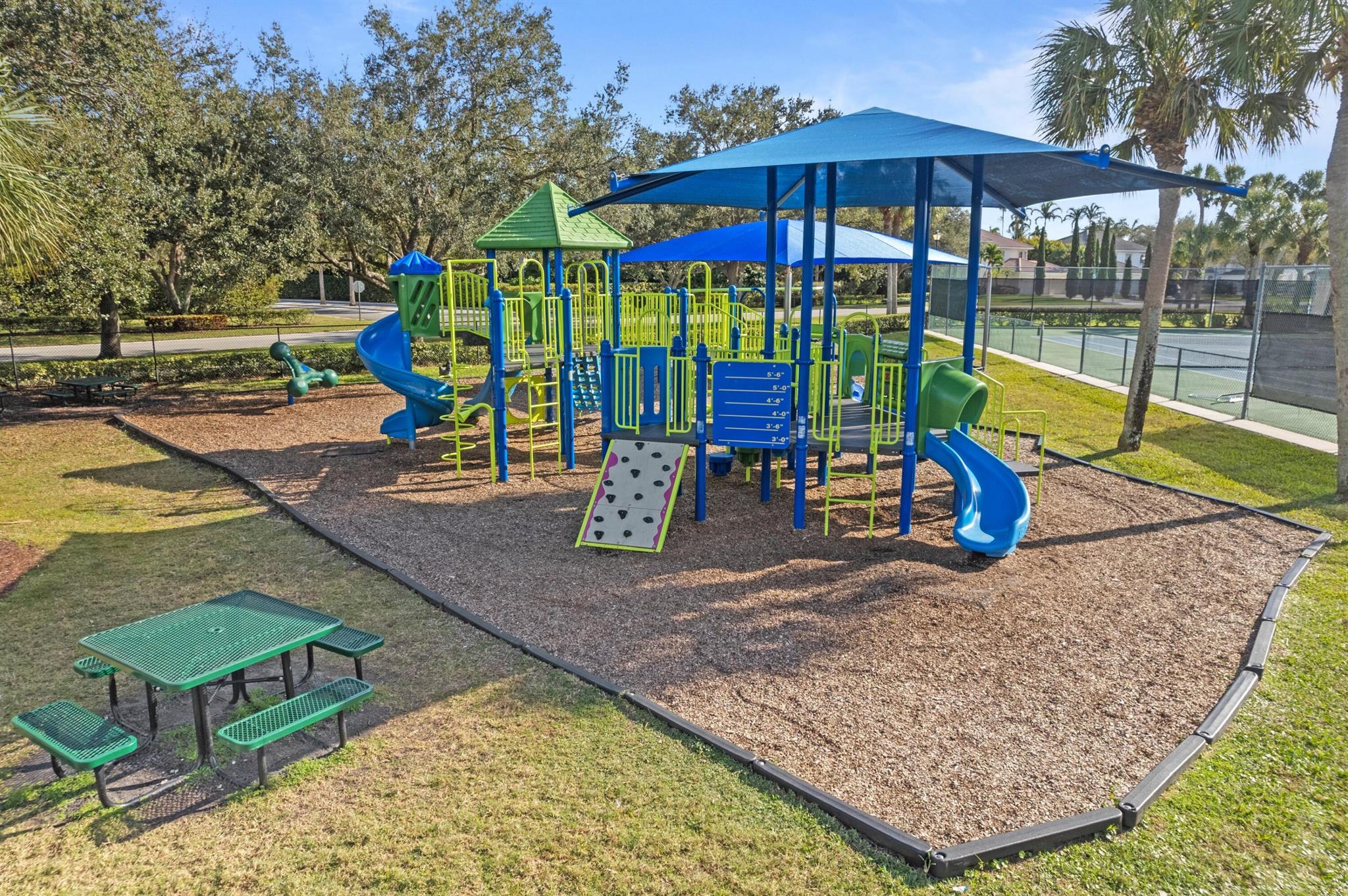 255 N Spoonbill Lane N