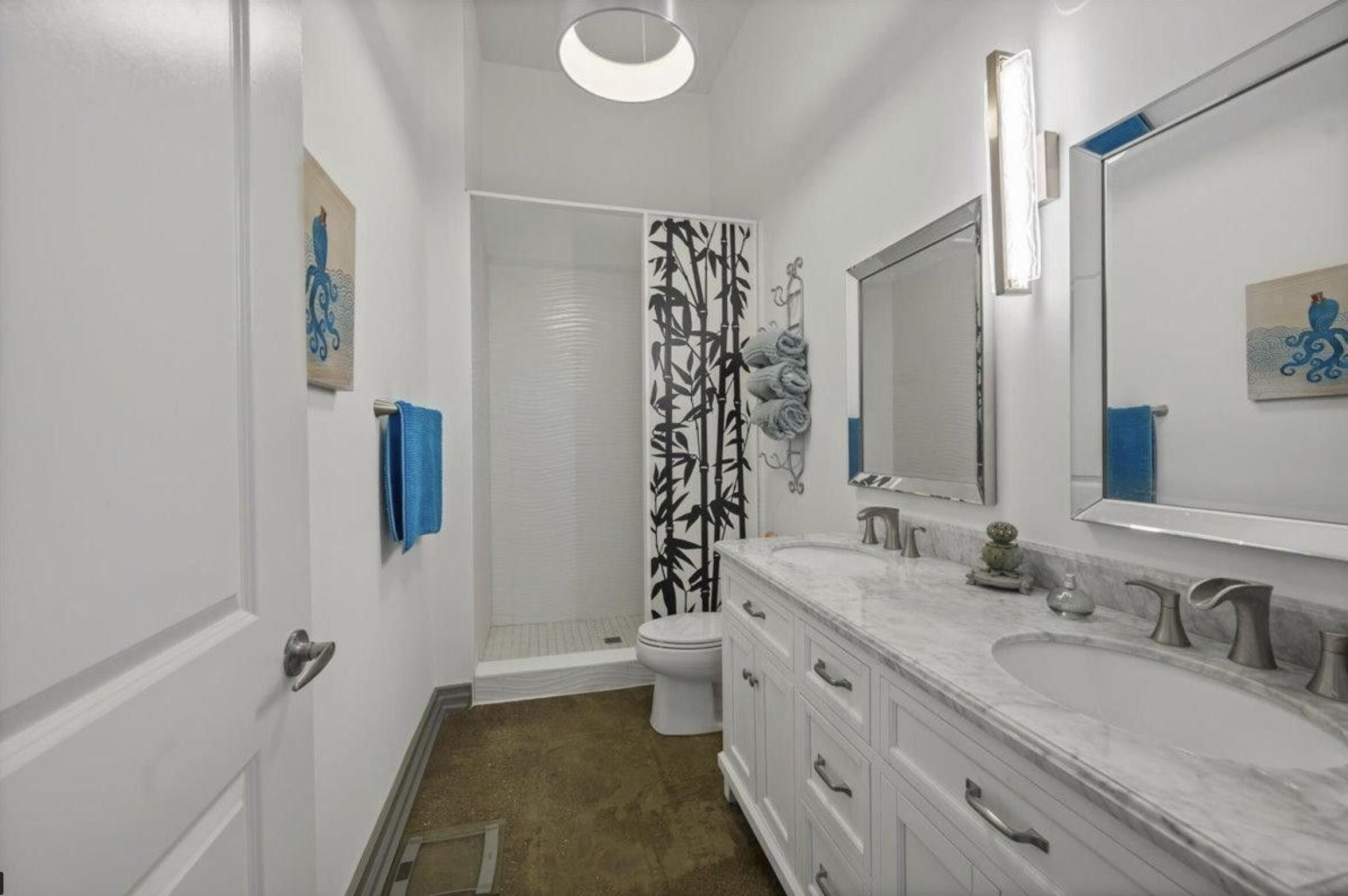 300 S Australian Avenue 105