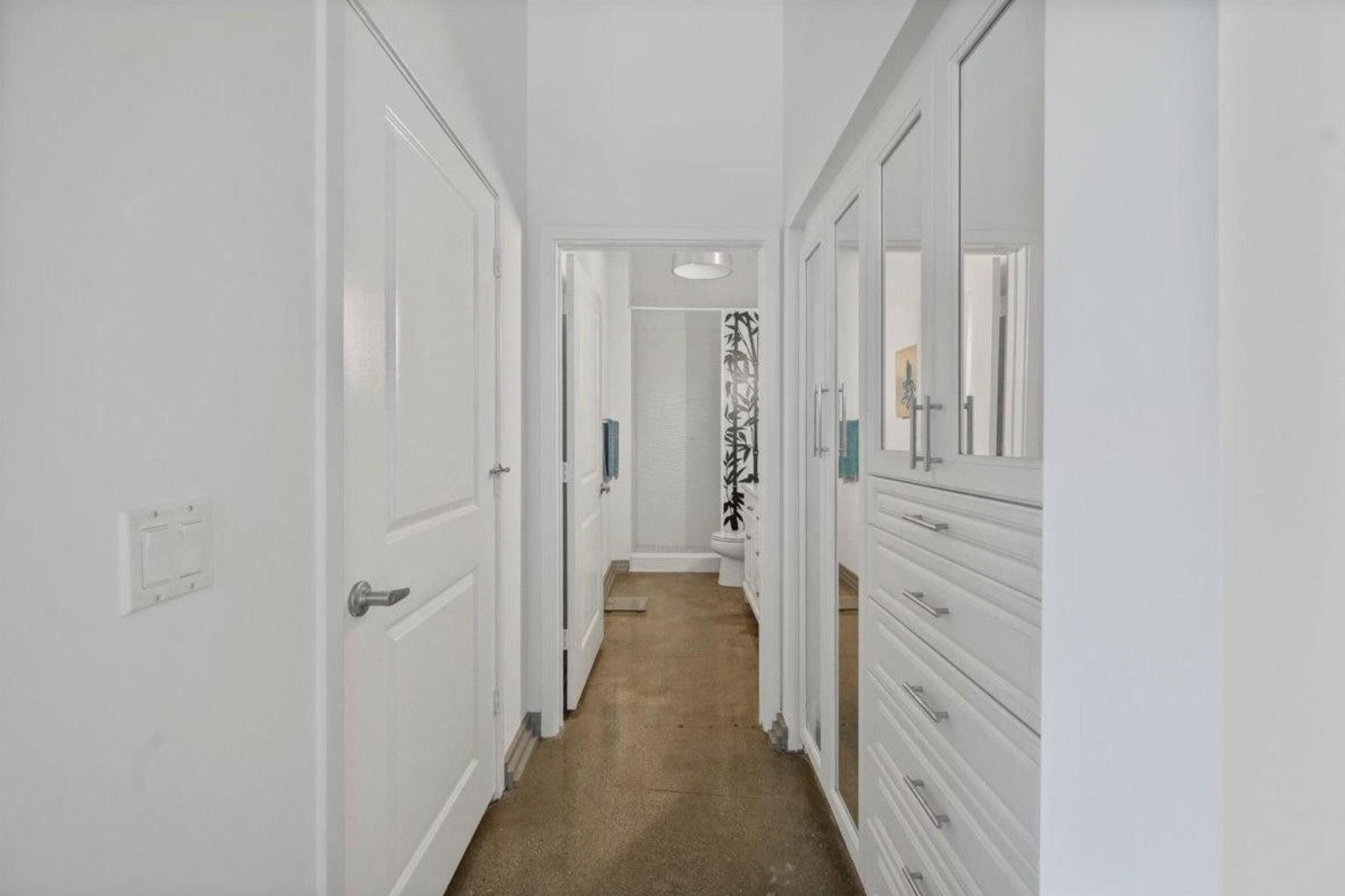 300 S Australian Avenue 105