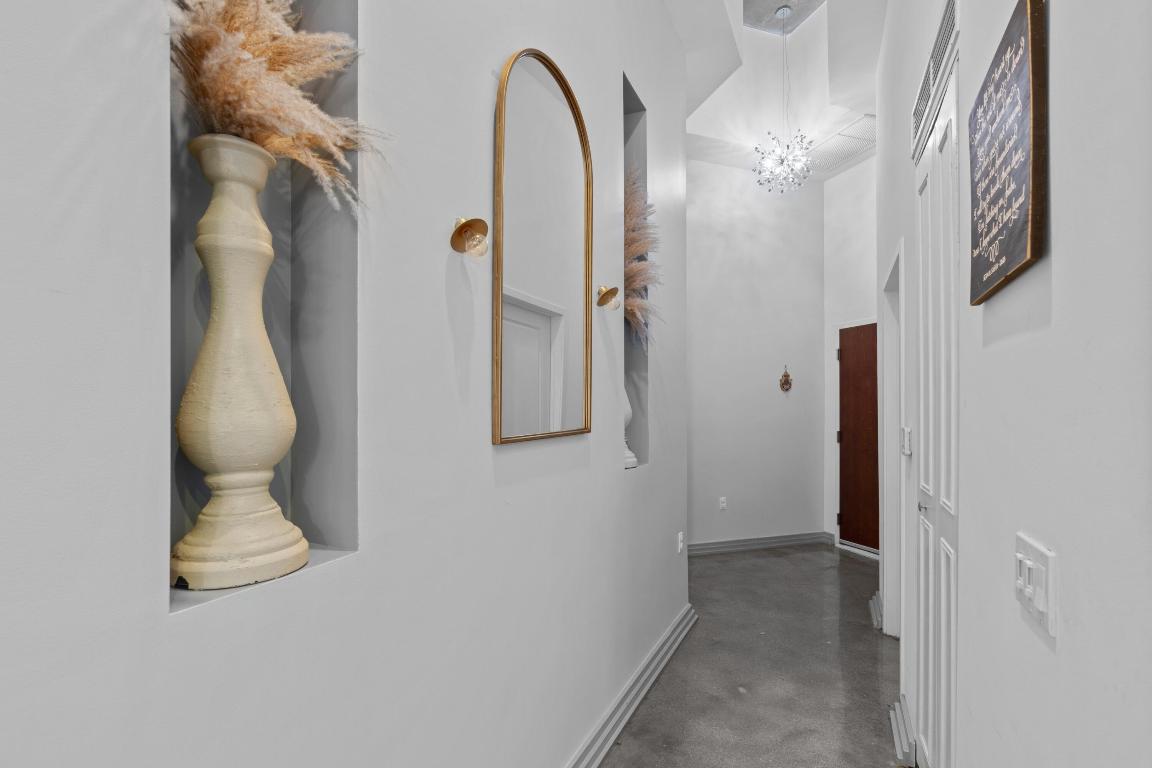 300 S Australian Avenue 105