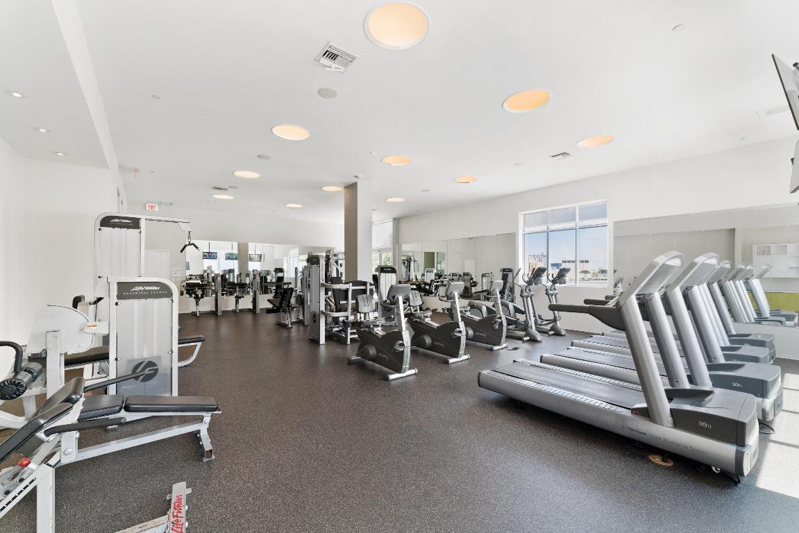 300 S Australian Avenue 105