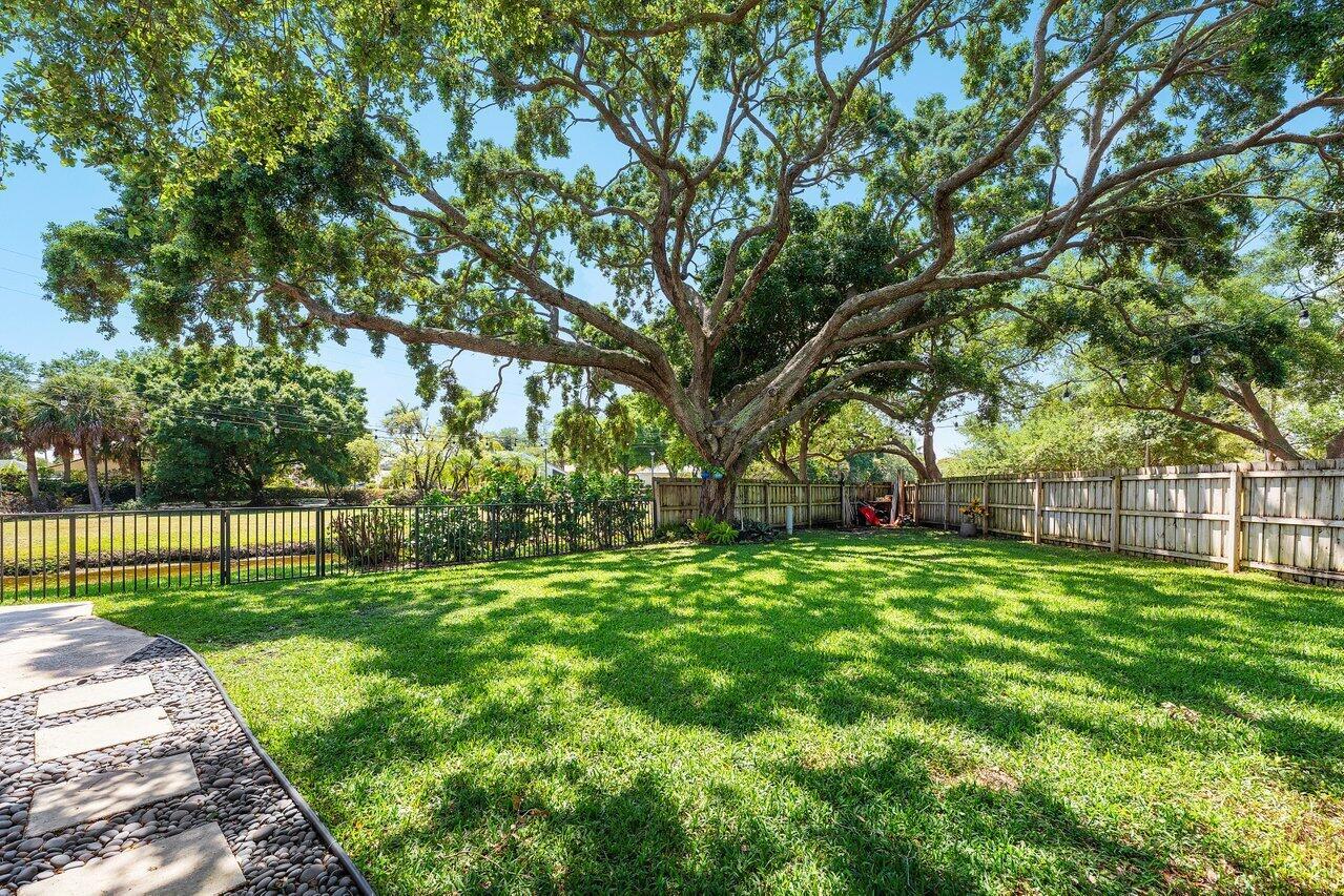 1048 Raintree Drive