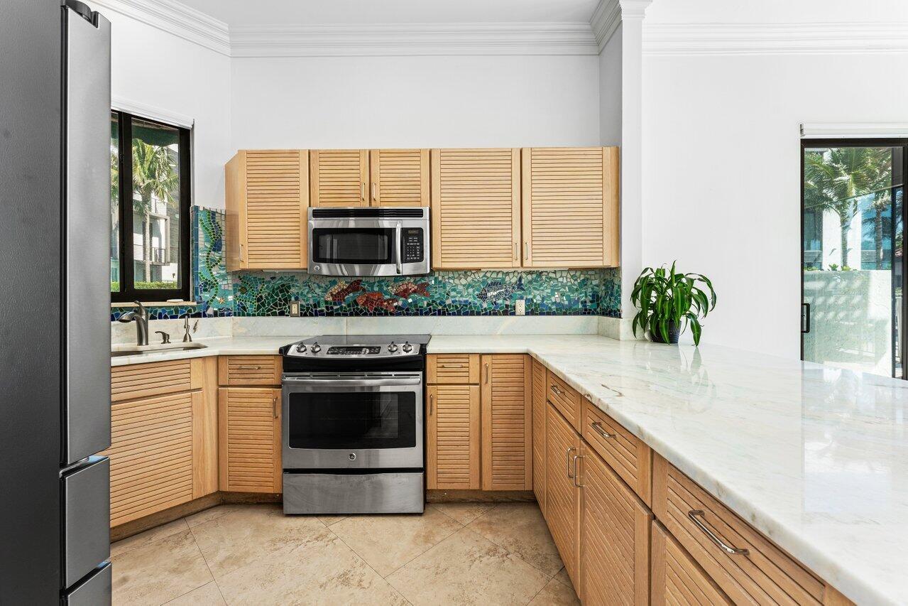 11545 Old Ocean Boulevard, D