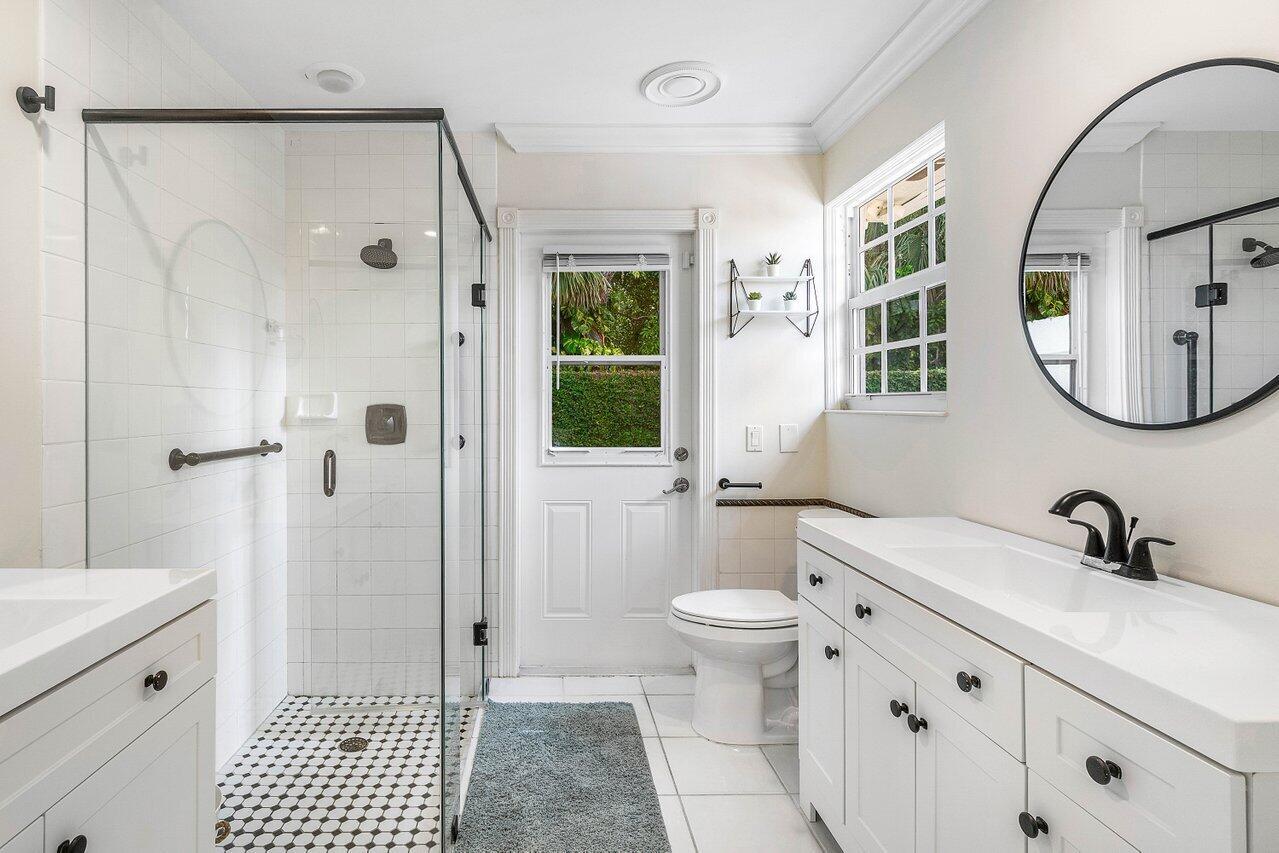 8334 Old Forest Road