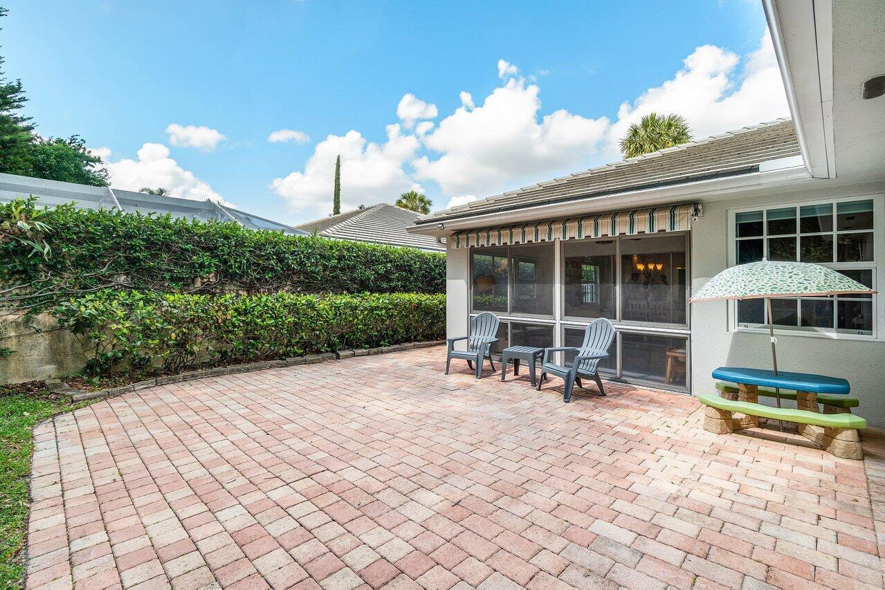 8334 Old Forest Road