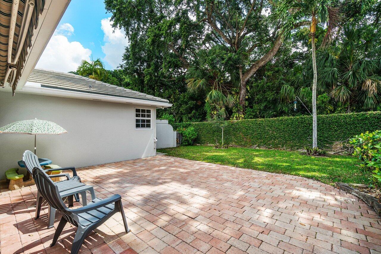 8334 Old Forest Road