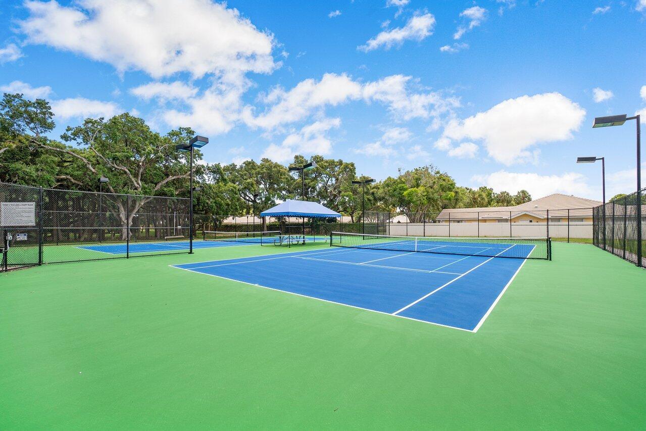 8334 Old Forest Road