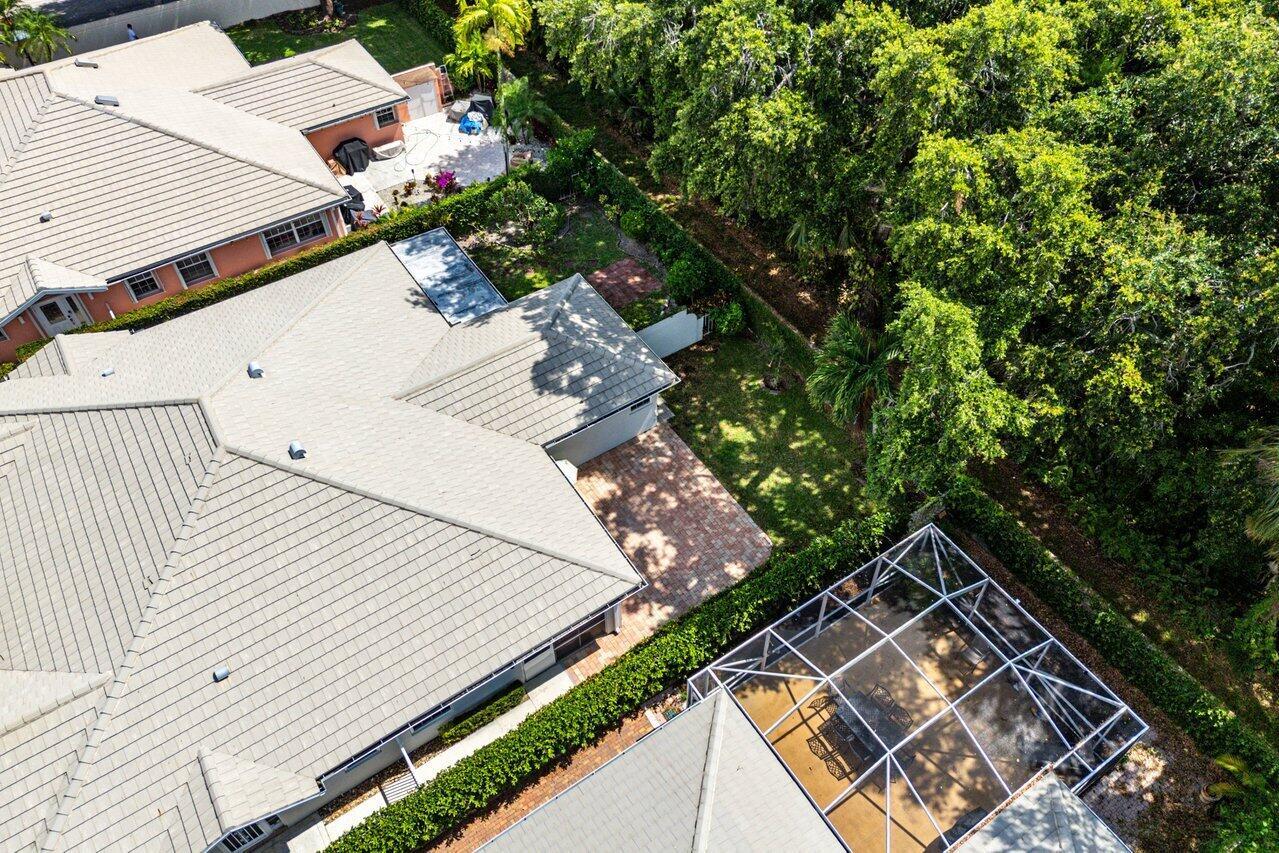 8334 Old Forest Road