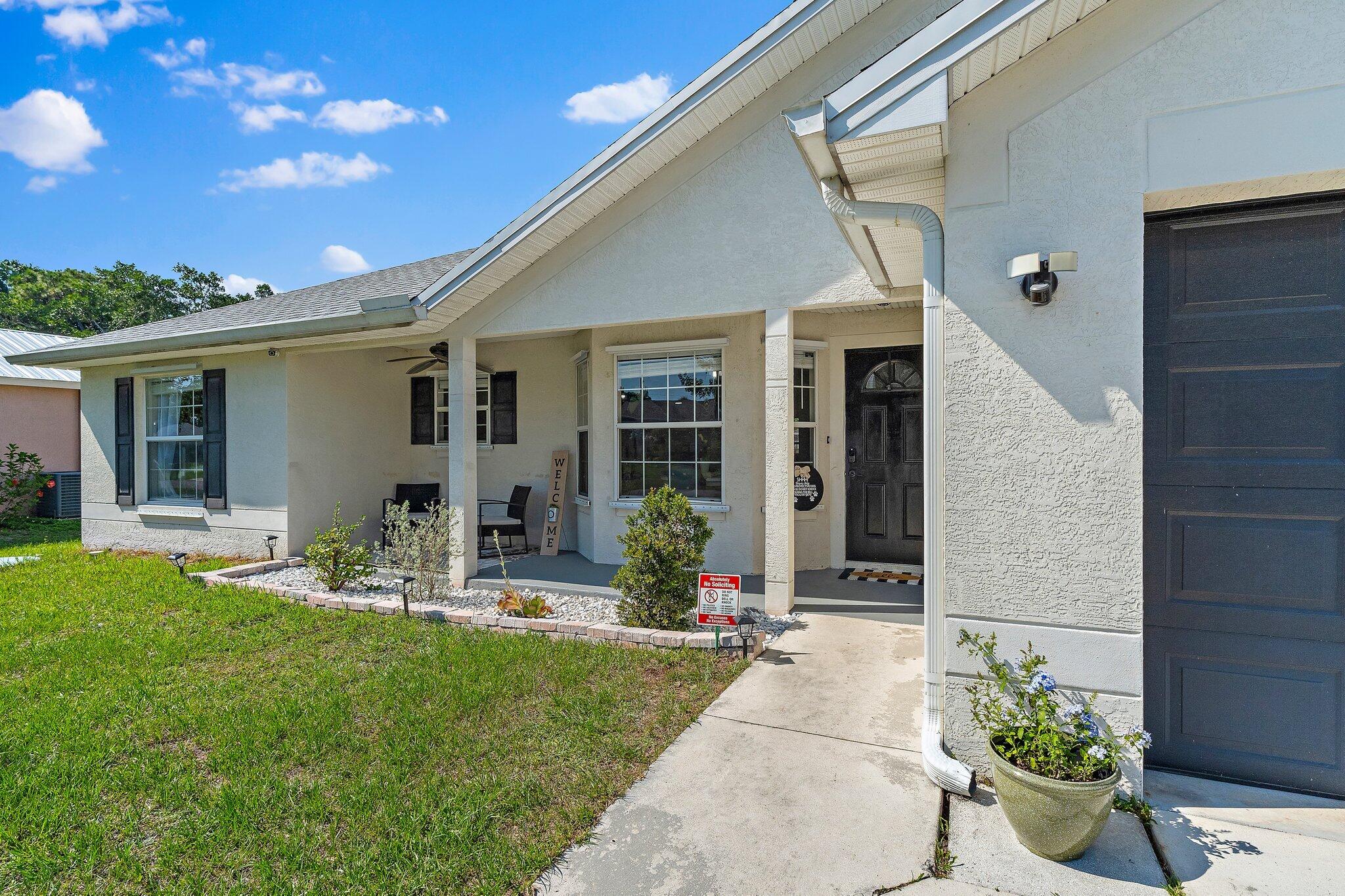 1433 SW Flounder Lane, Port St. Lucie