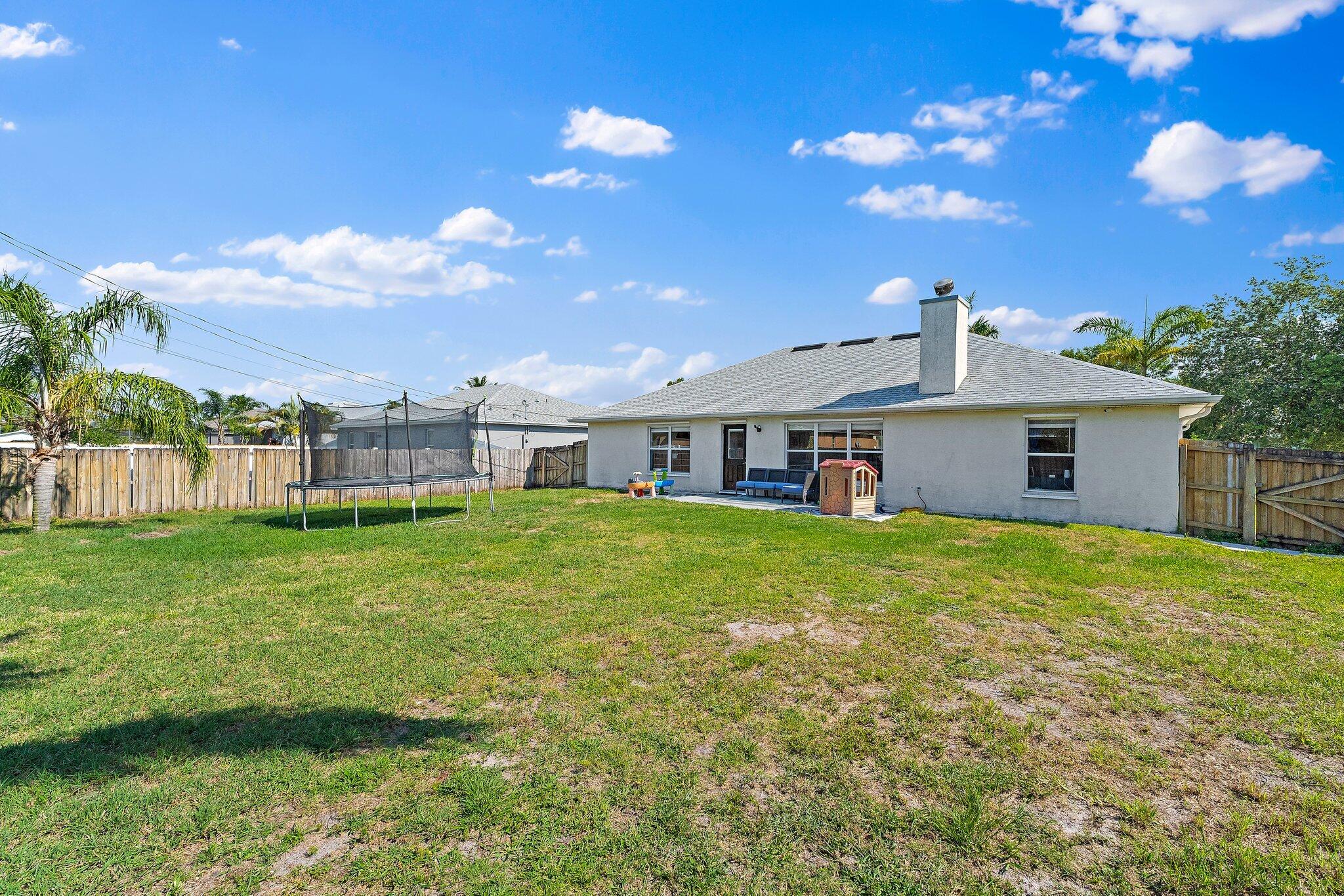 1433 SW Flounder Lane, Port St. Lucie