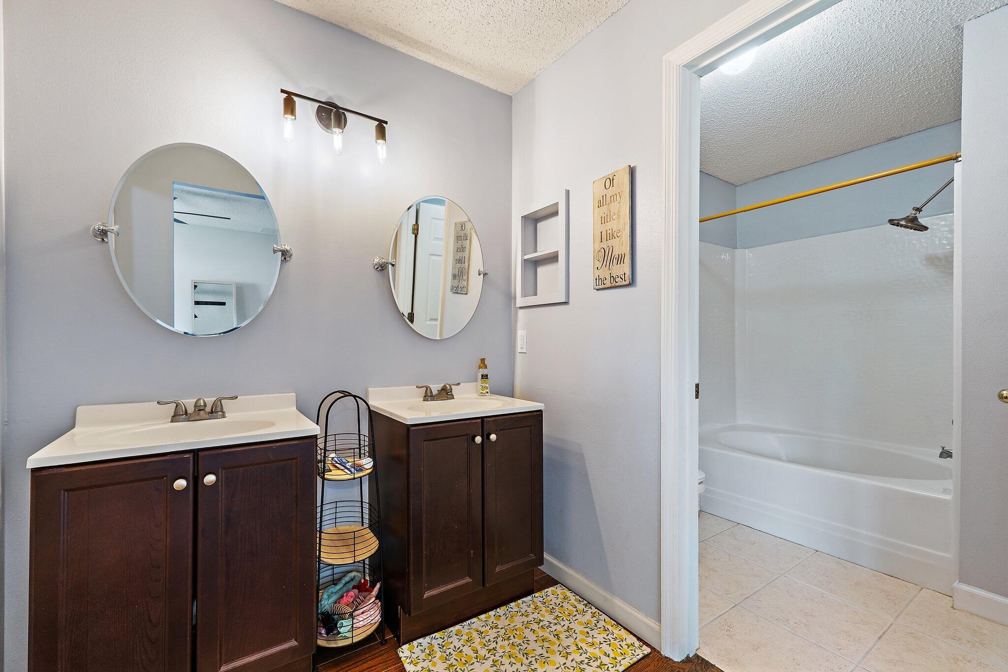 1433 SW Flounder Lane, Port St. Lucie