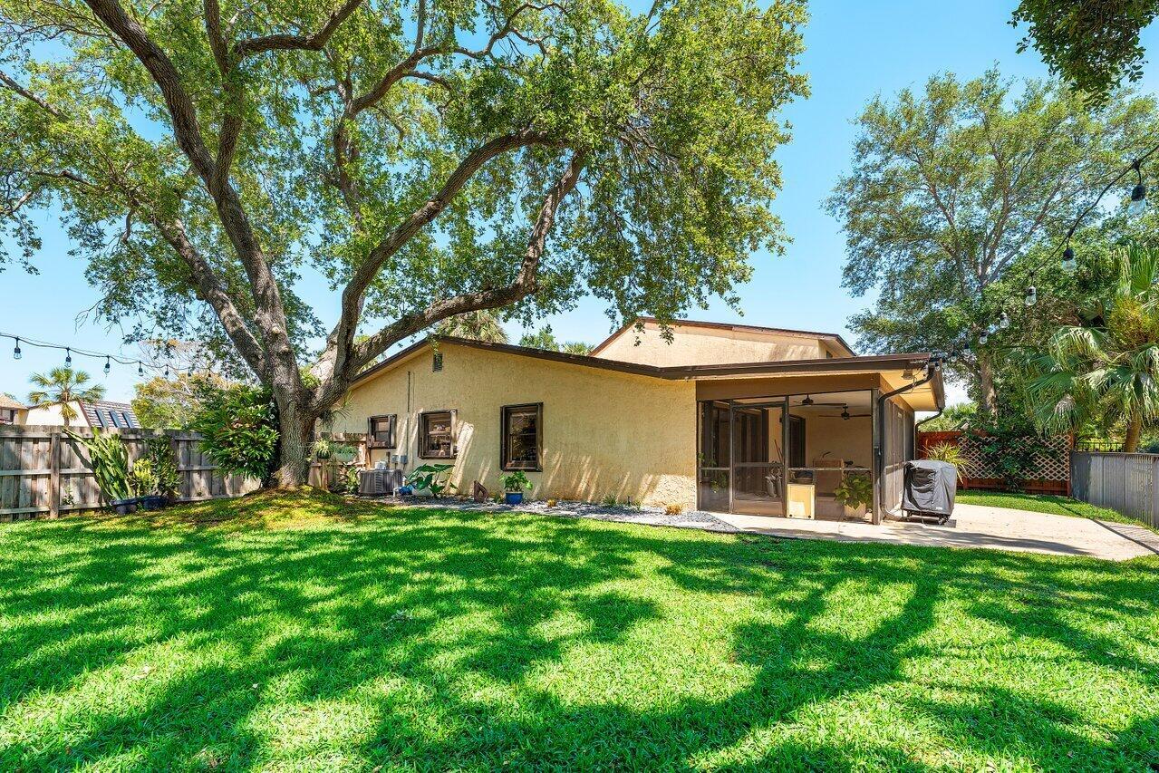 1048 Raintree Drive