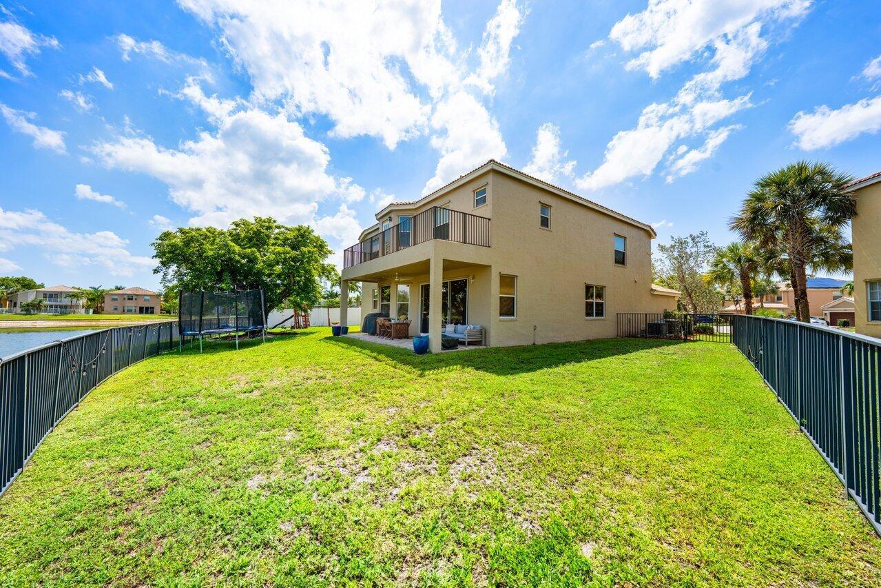 2261 Balsan Way