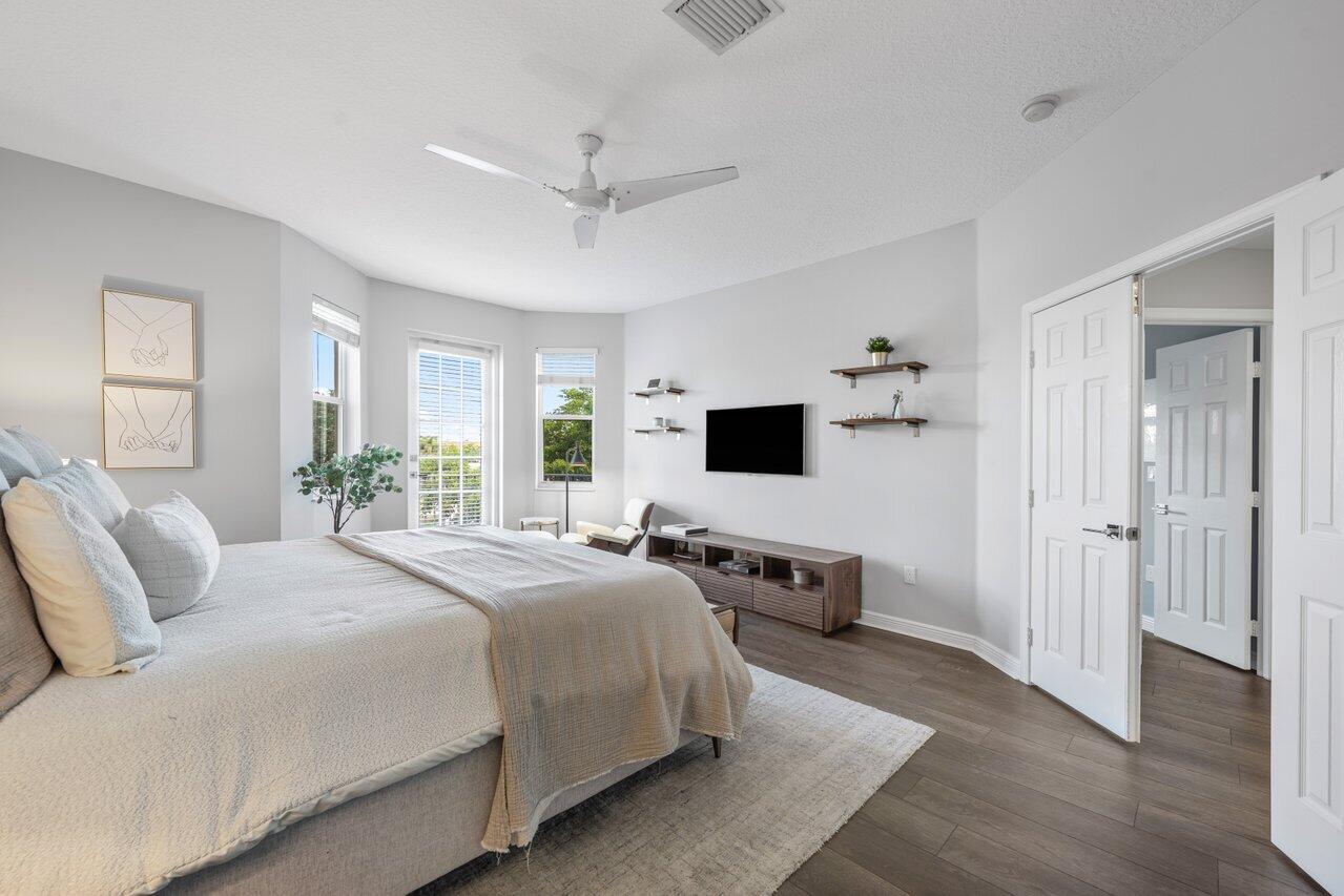 2261 Balsan Way