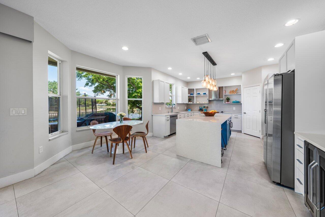 2261 Balsan Way