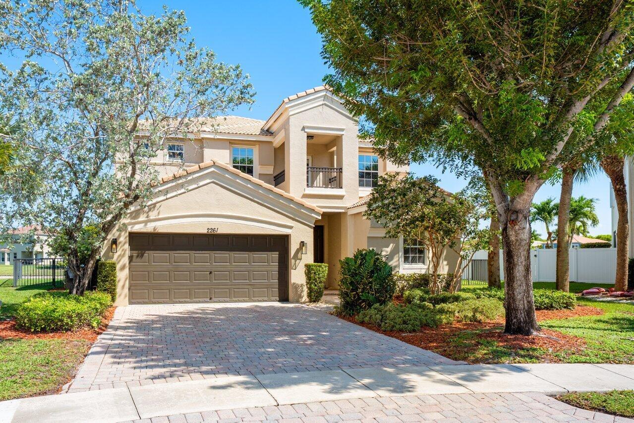 2261 Balsan Way