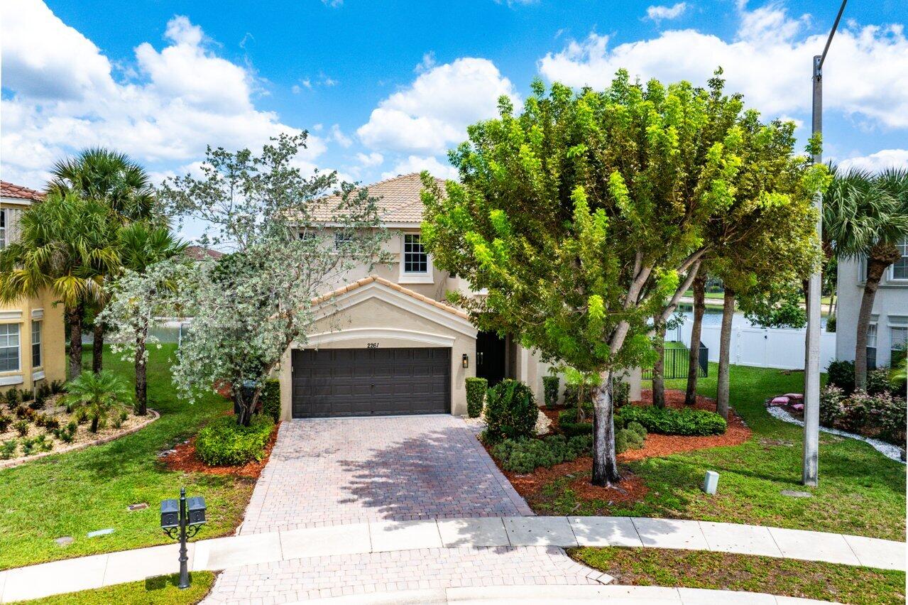2261 Balsan Way