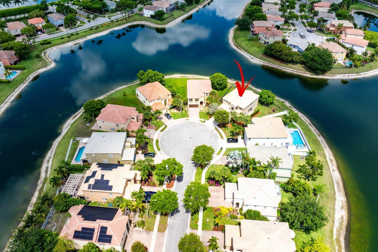 2261 Balsan Way