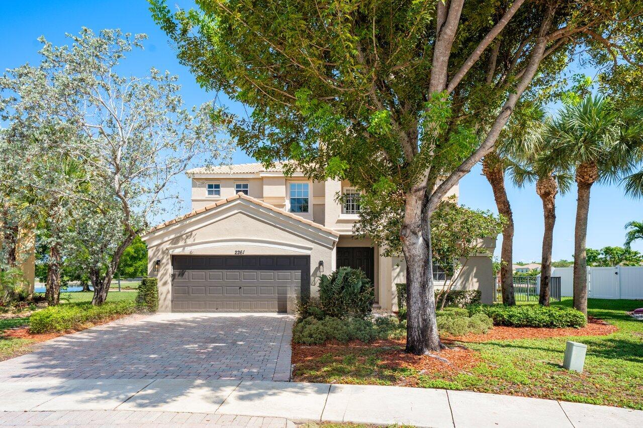 2261 Balsan Way