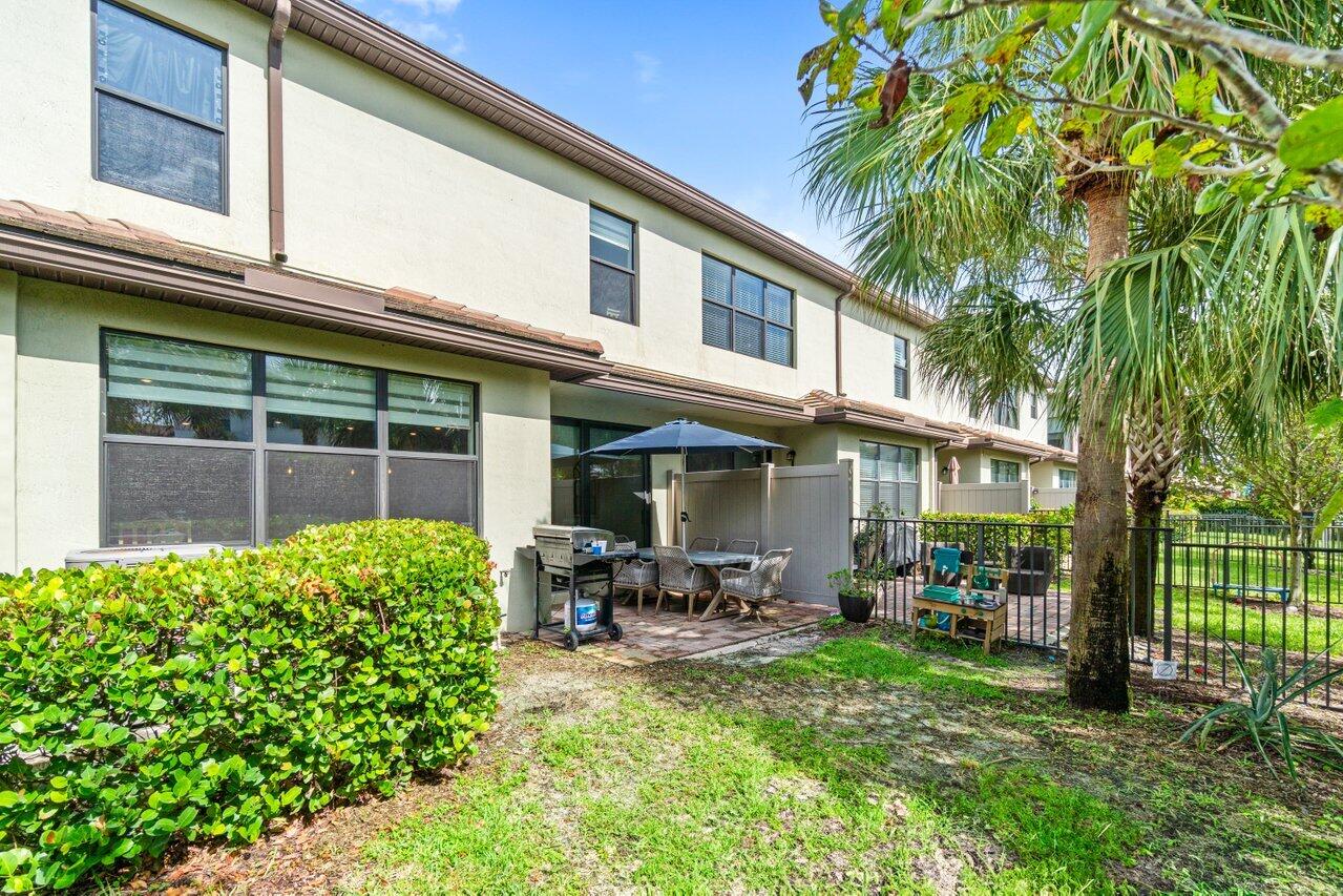 4602 San Fratello Circle