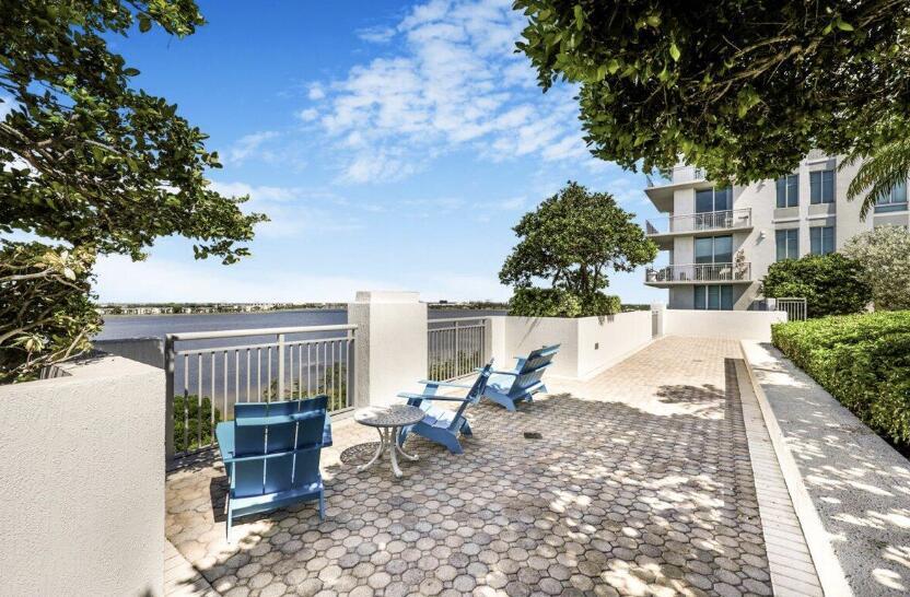 300 S Australian Avenue 1101