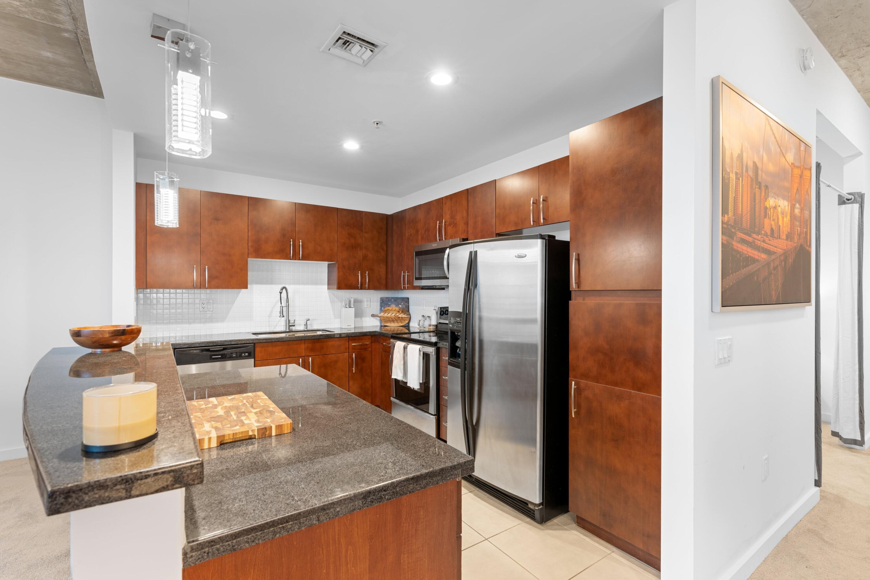 300 S Australian Avenue 1101