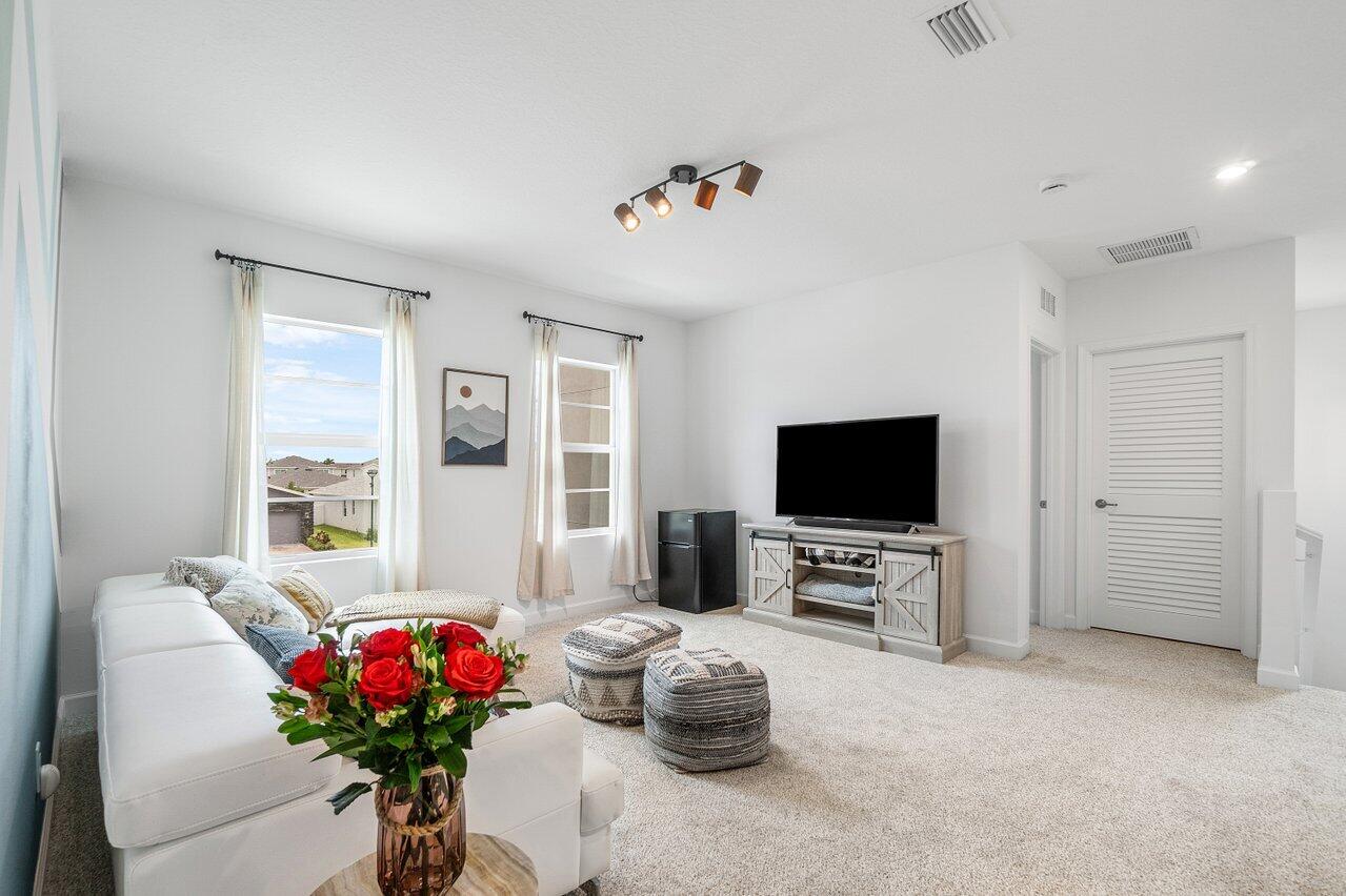 14045 Enzi Way