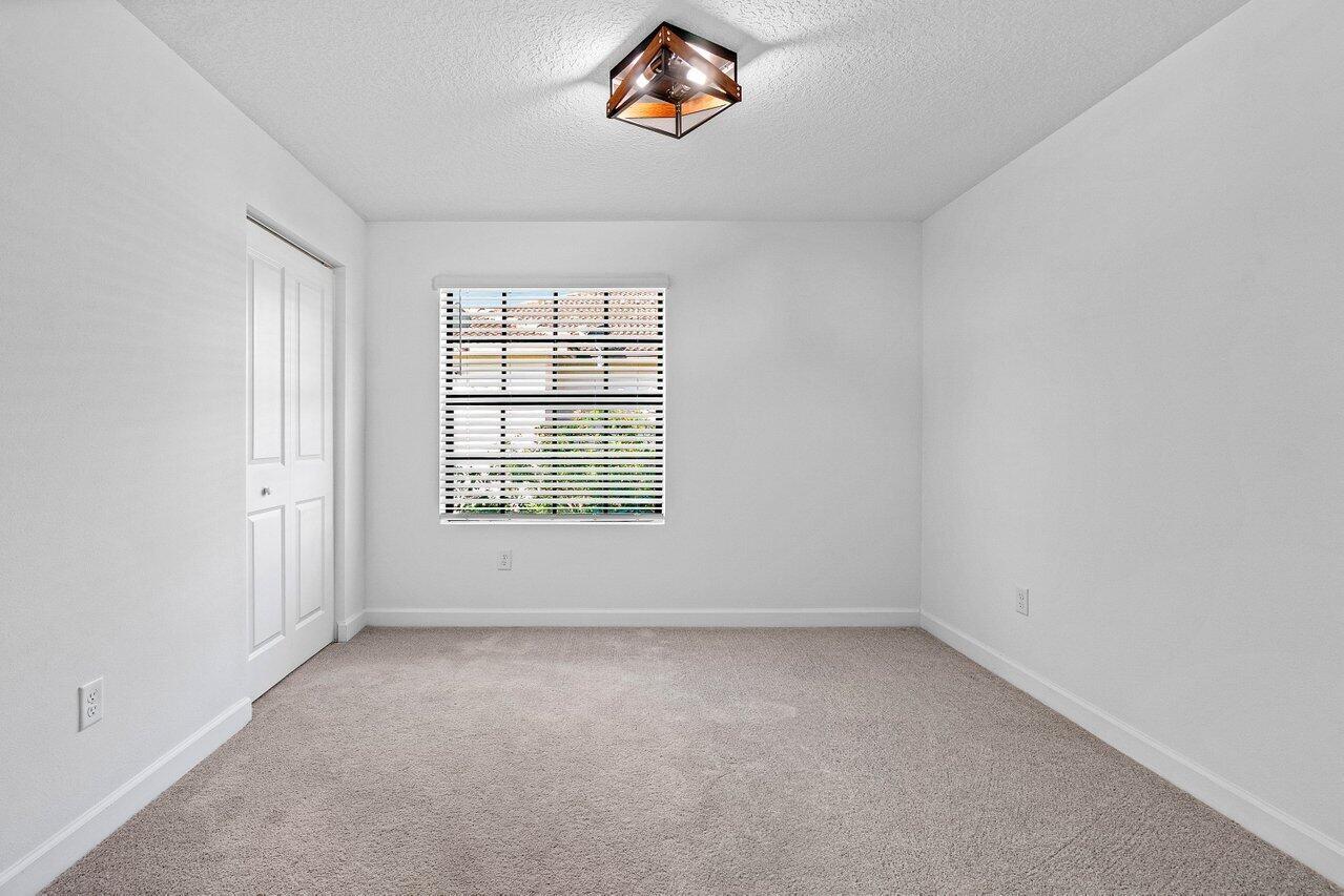 6001 Woods Edge Circle