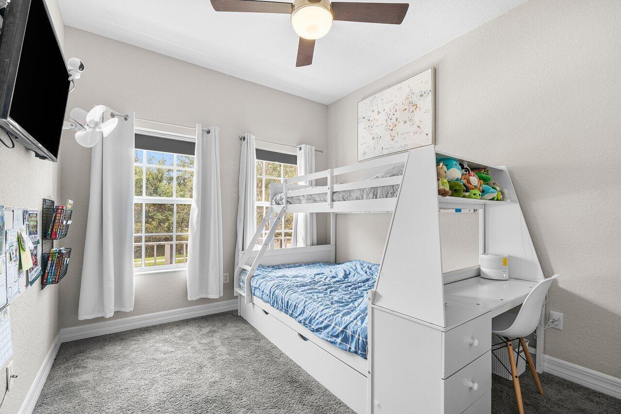 212 W Thatch Palm Circle