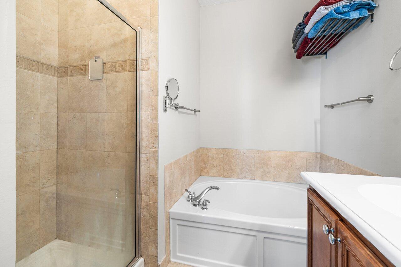 212 W Thatch Palm Circle