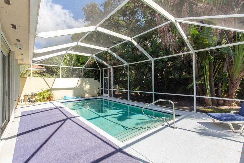 179 E Tall Oaks Circle
