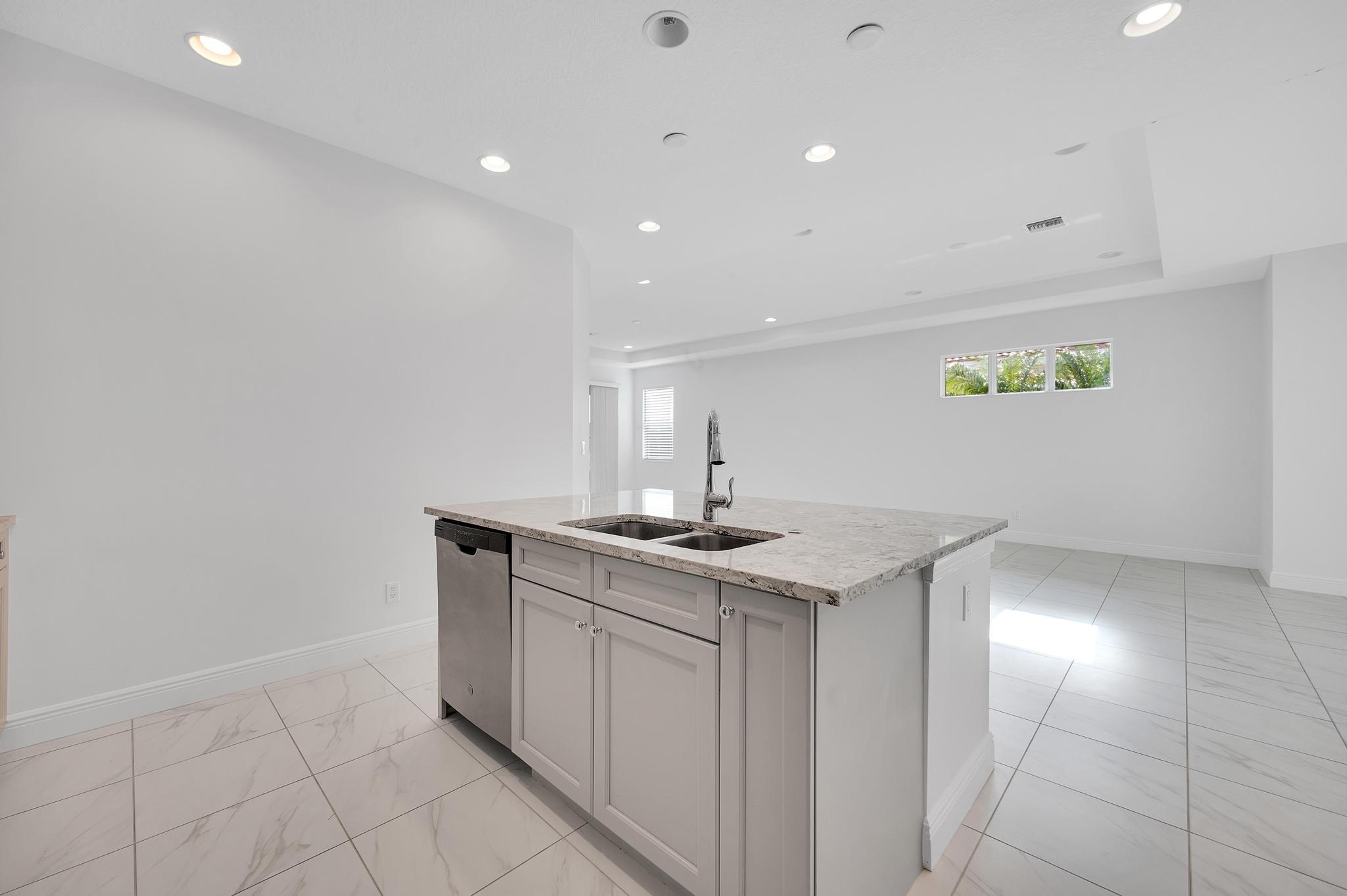 24059 SW Firenze Way, Port St. Lucie