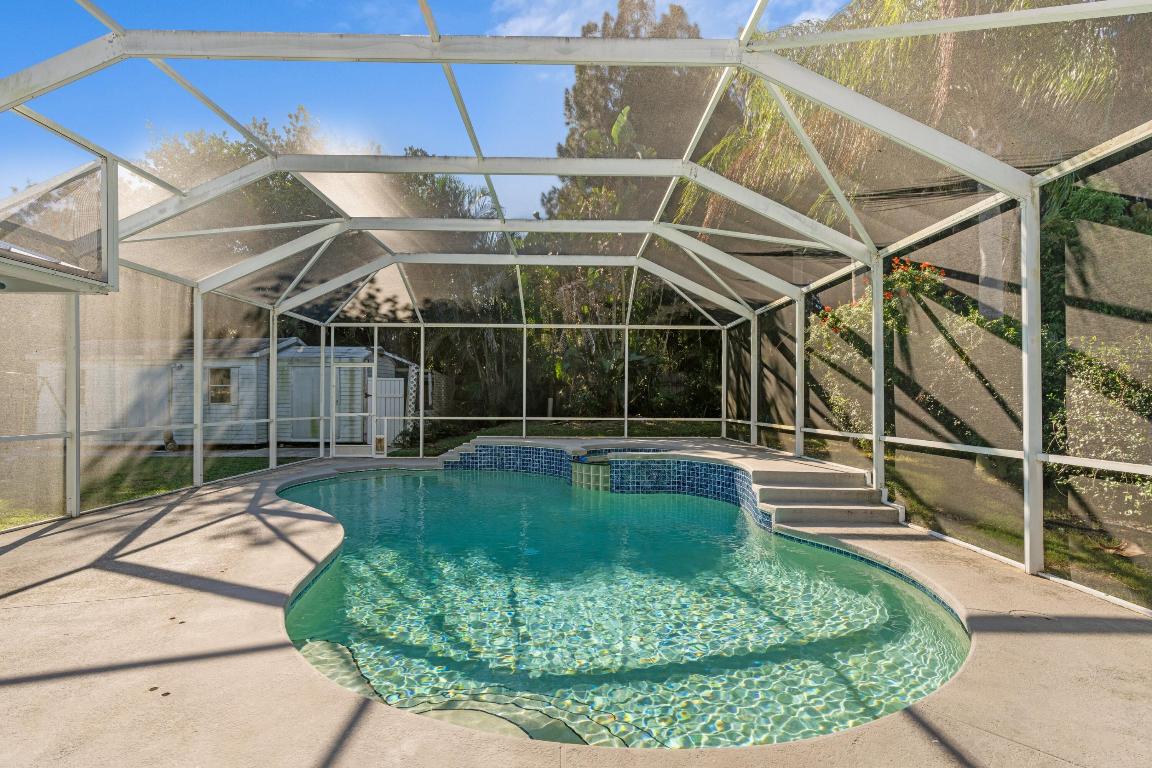 8646 SE Alabama Place