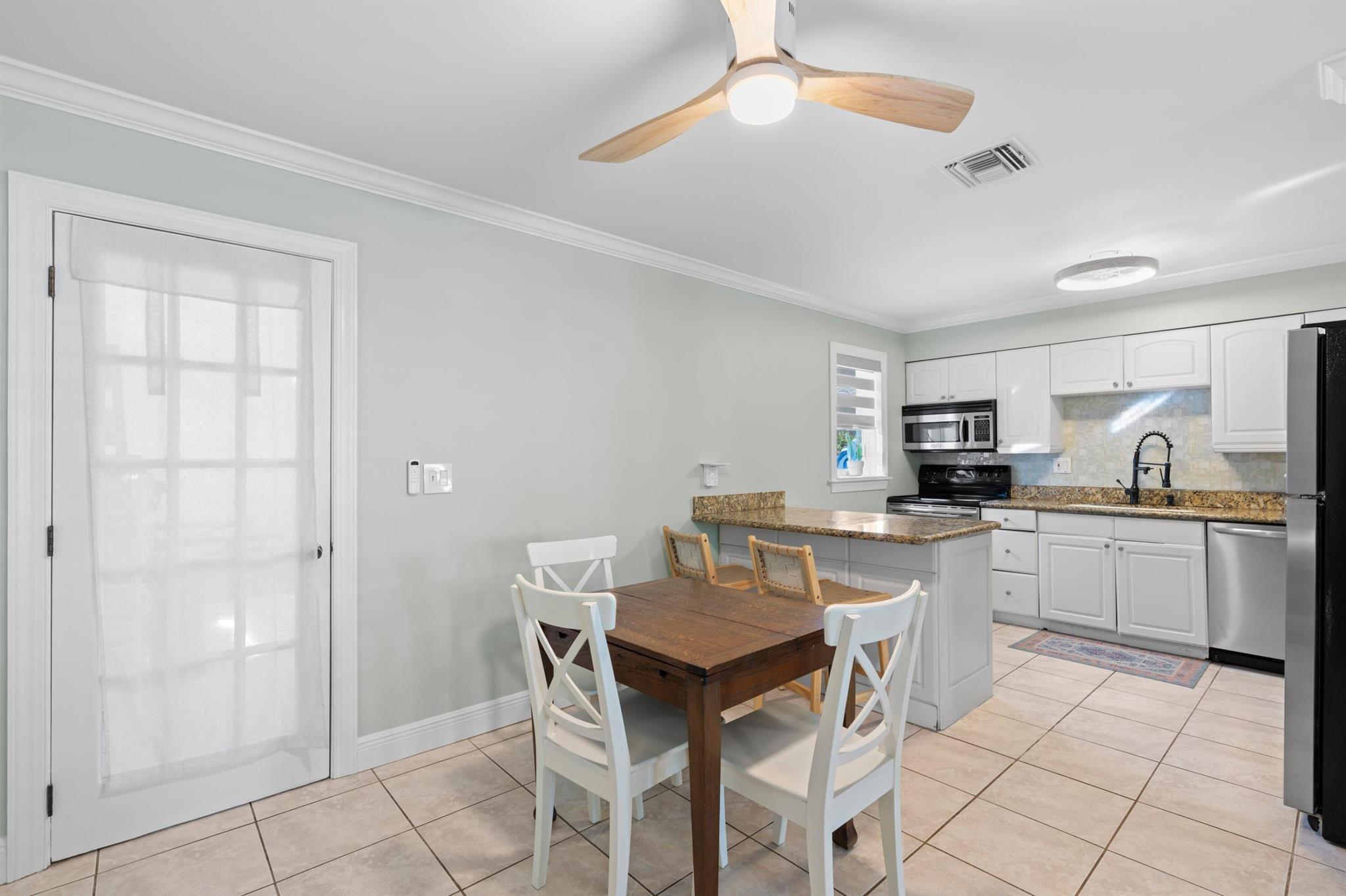 8646 SE Alabama Place