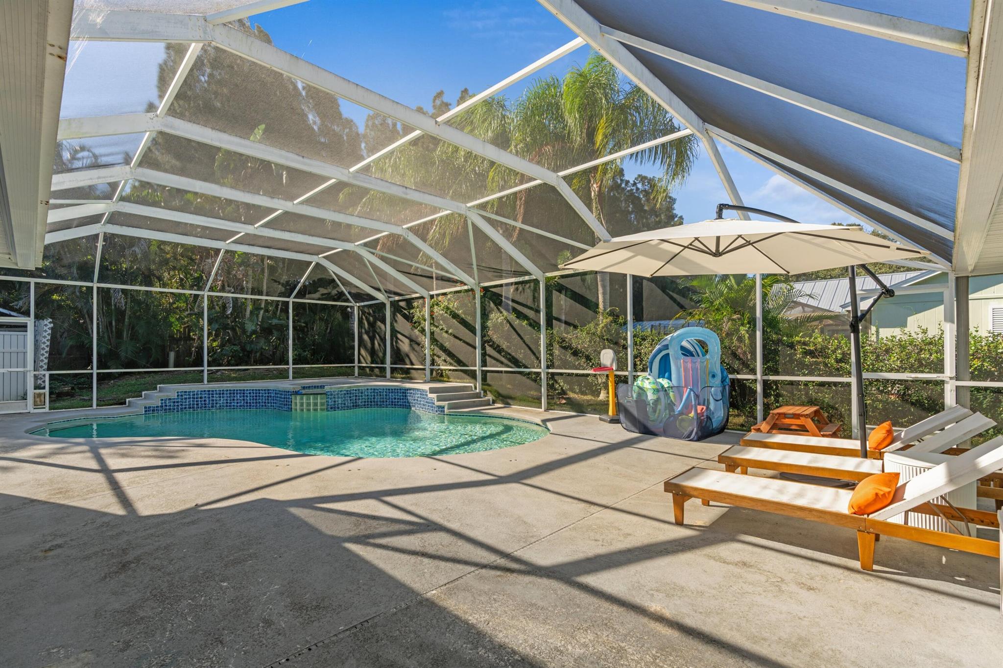 8646 SE Alabama Place