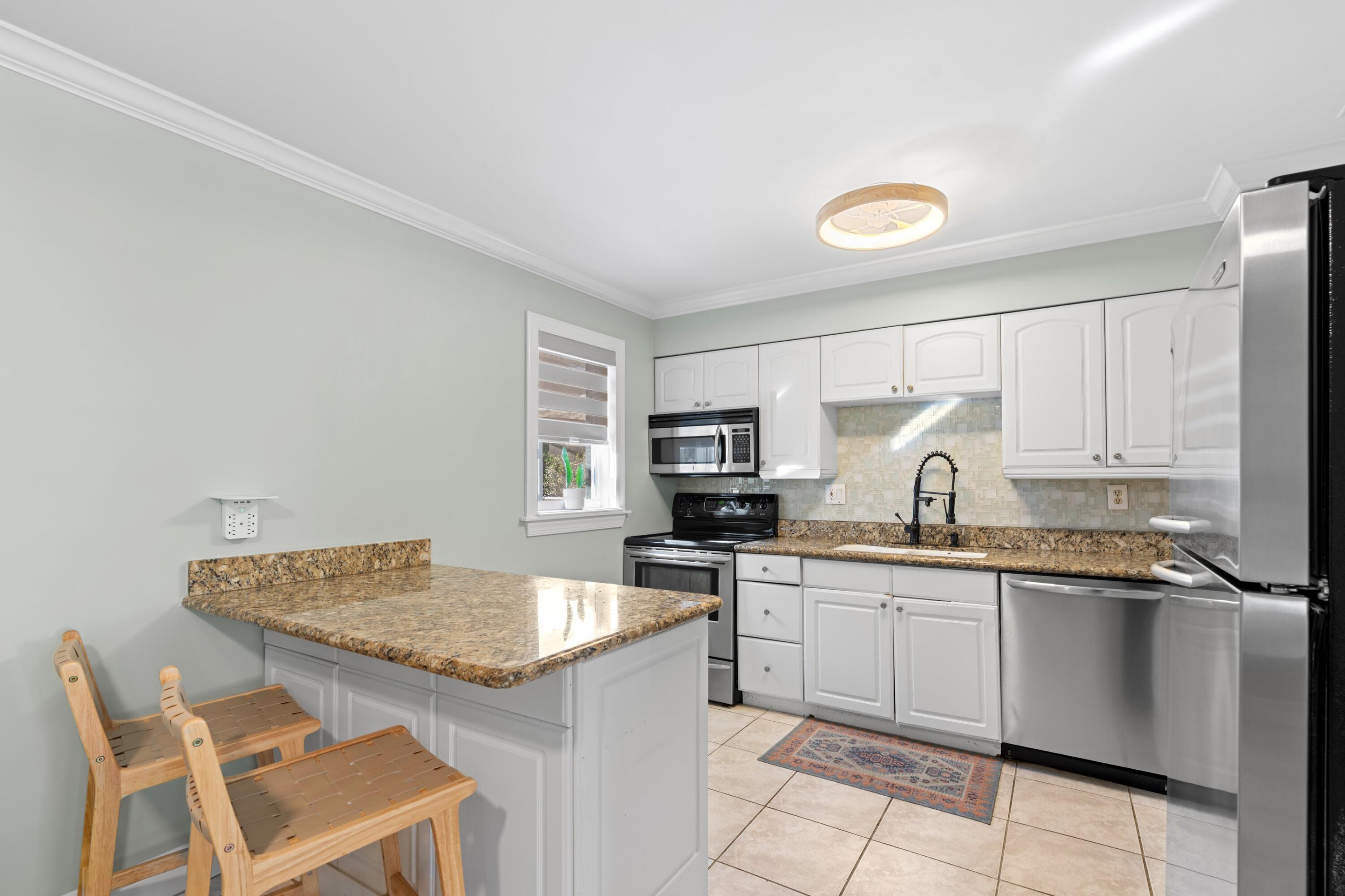 8646 SE Alabama Place