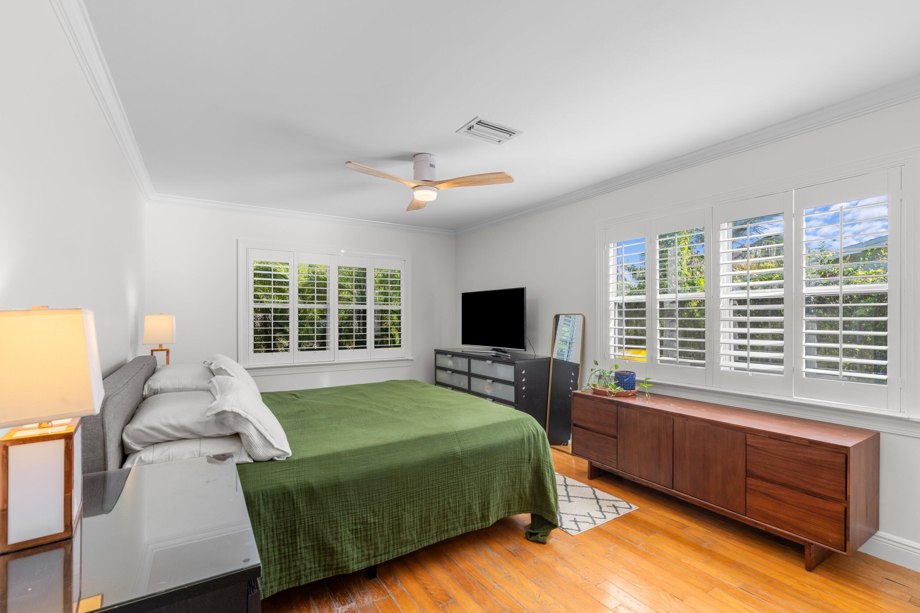 8646 SE Alabama Place