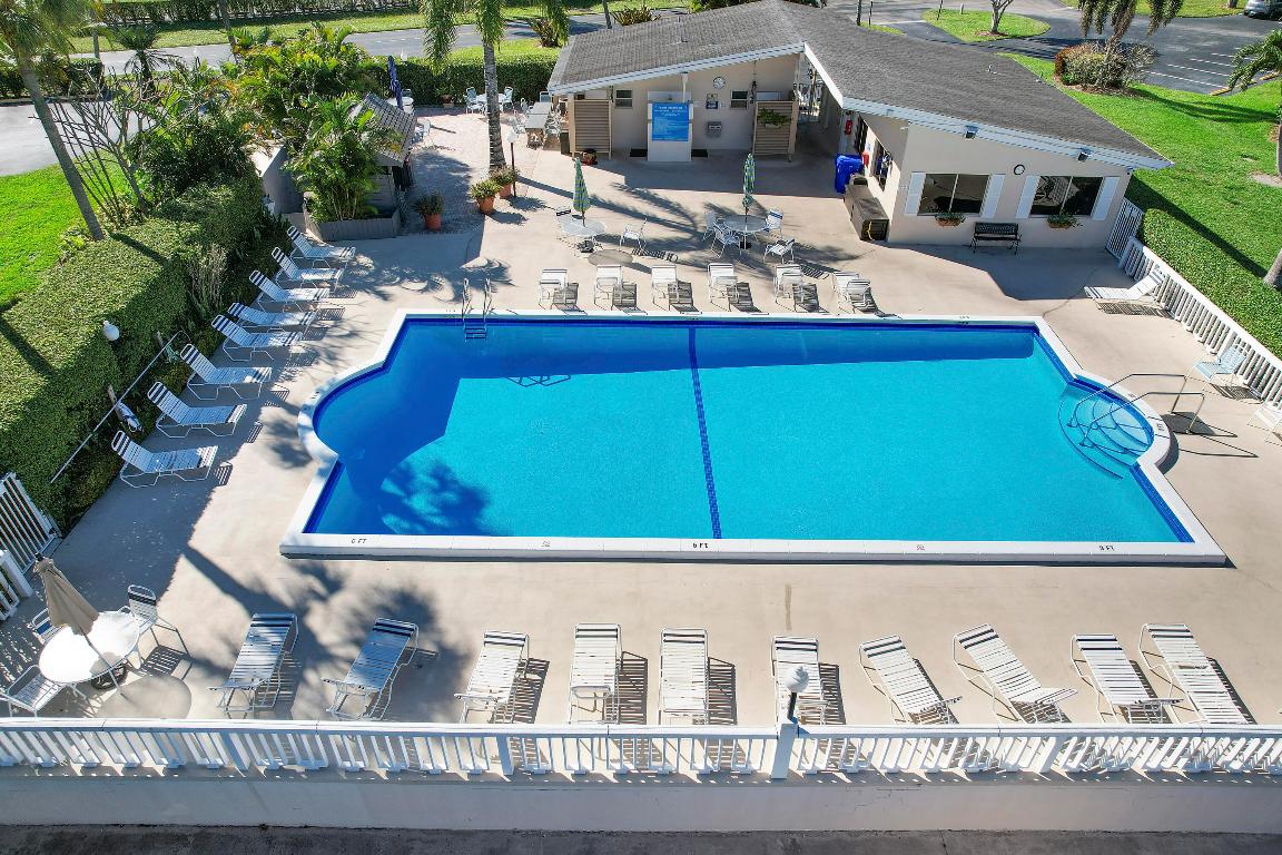 2770 S Garden Drive S 212