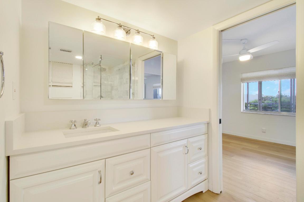 2770 S Garden Drive S 212