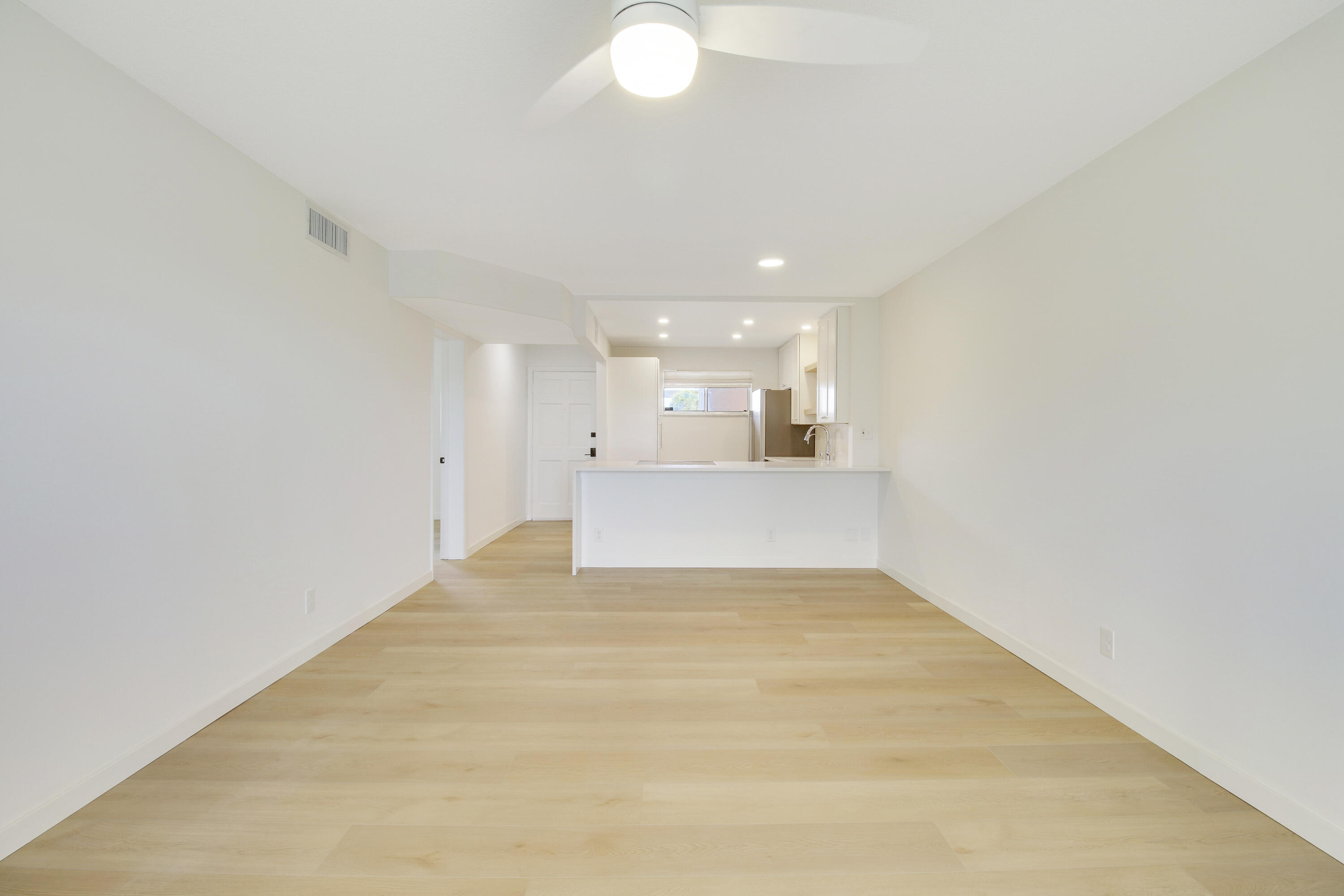 2770 S Garden Drive S 212