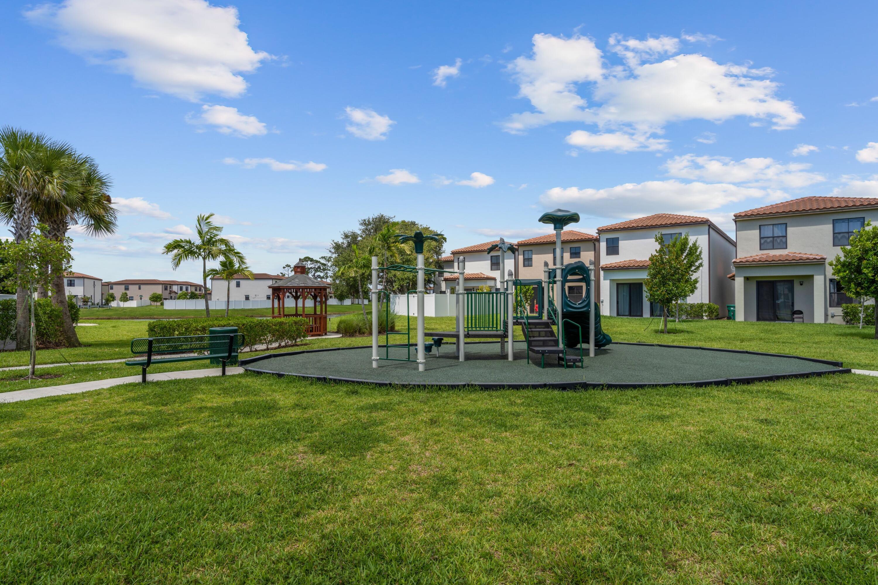 3006 Hop Tree Way